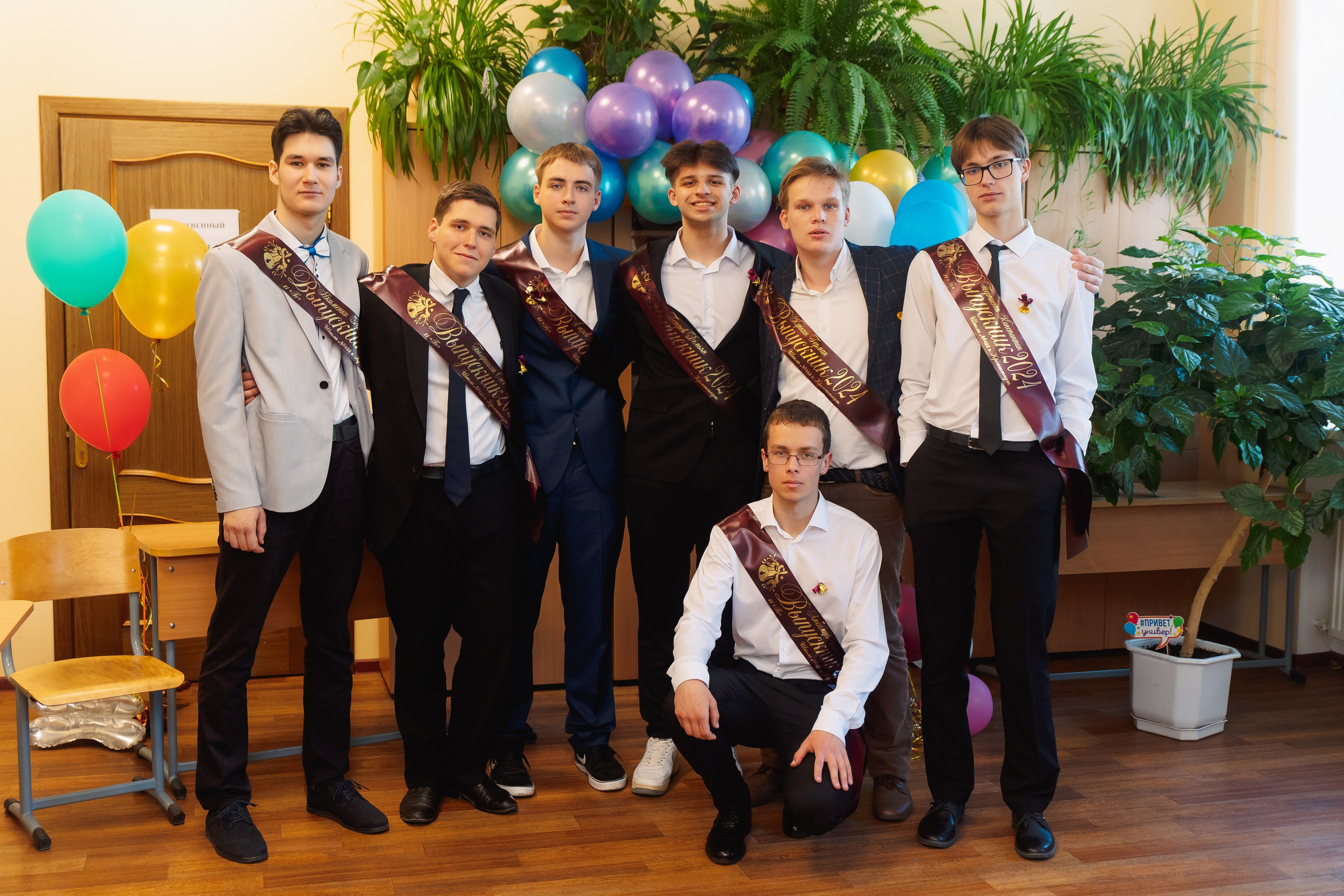 Последний звонок. Фотограф в Кронштадте и Санкт-Петербурге Анастасия Коваленко