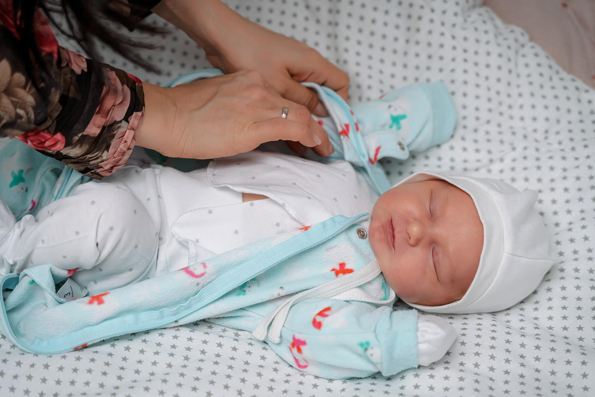 Фотограф на выписку из роддома. Фотограф Настя Непогодьева, Москва