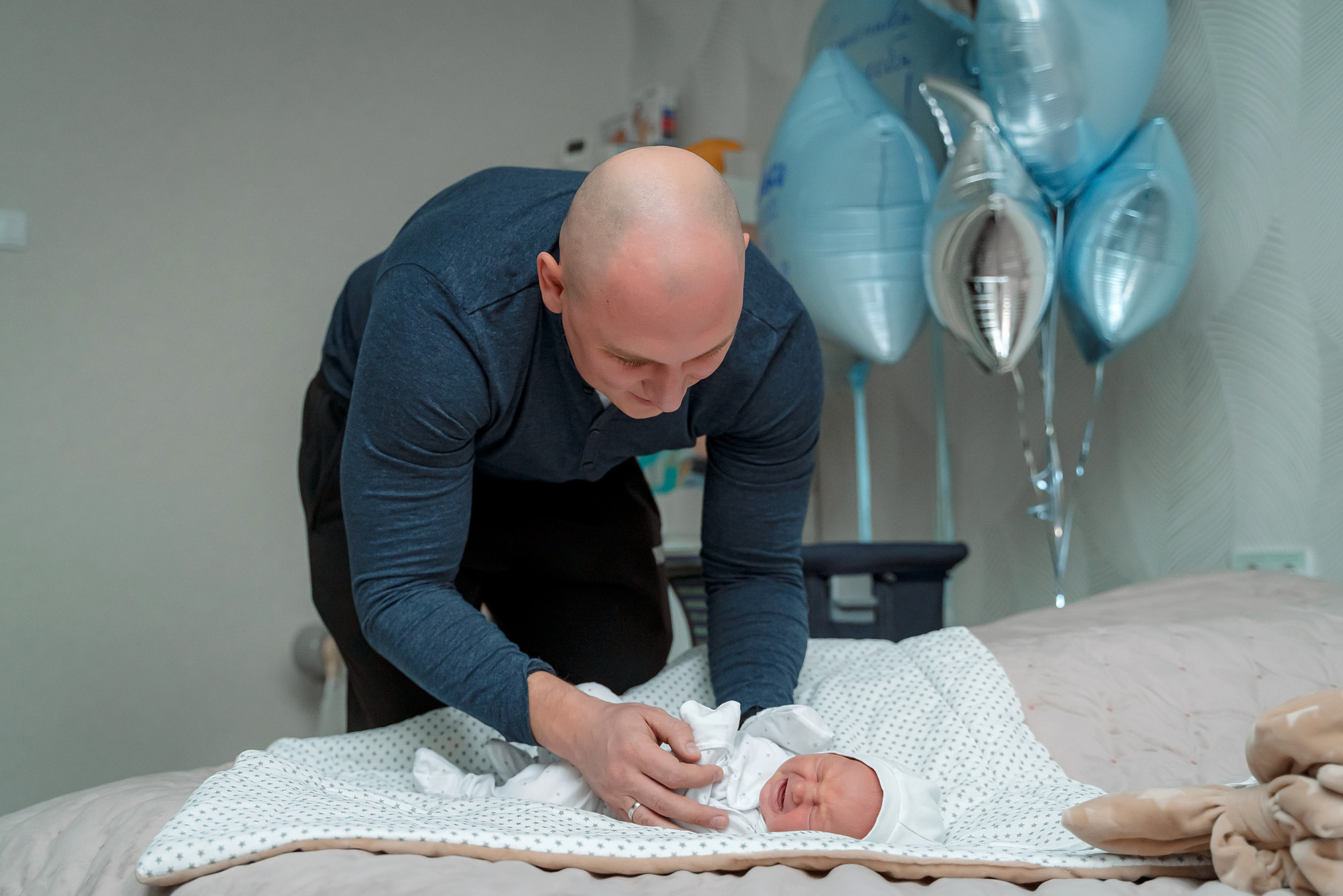 Фотограф на выписку из роддома. Фотограф Настя Непогодьева, Москва