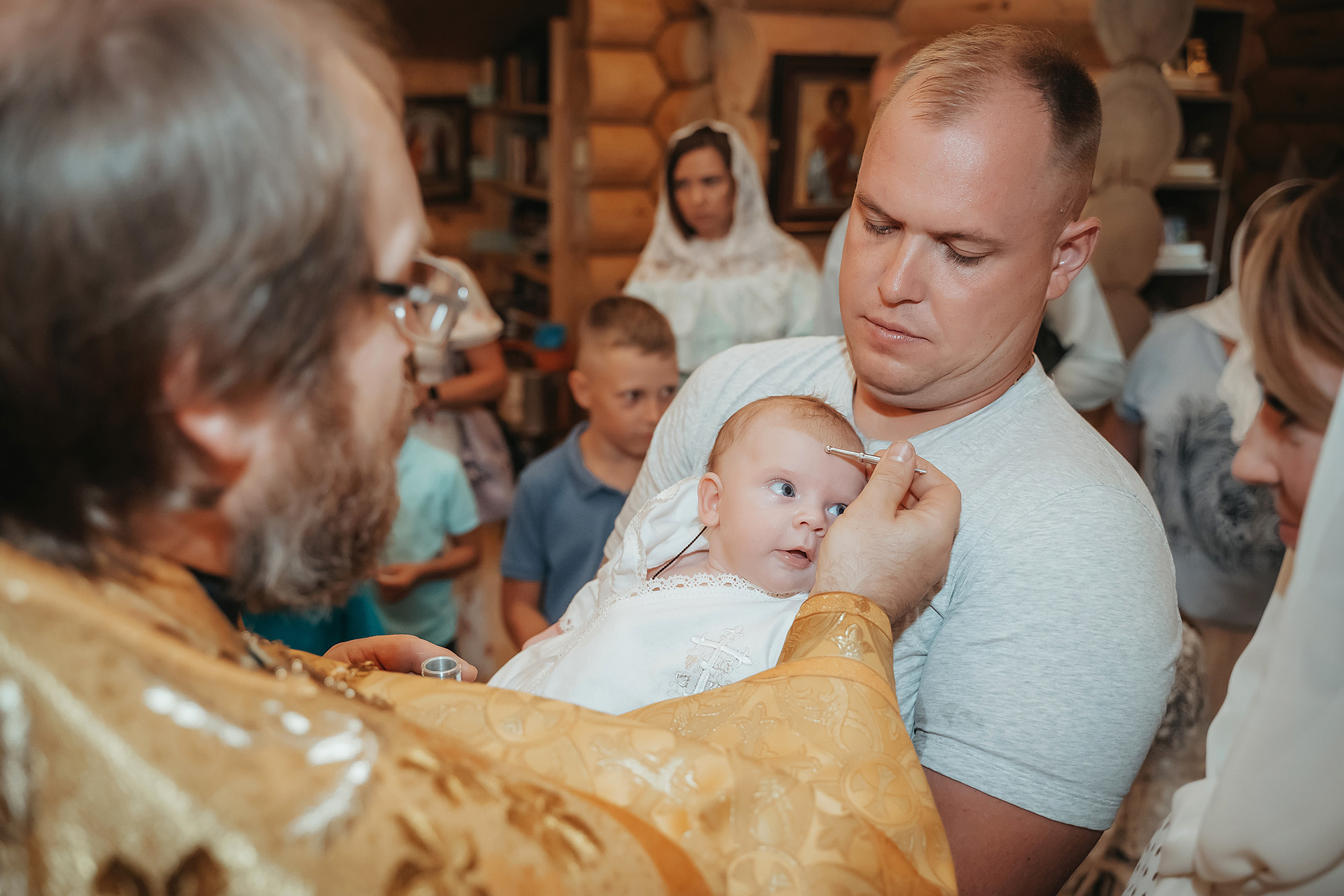 фотограф в церкви