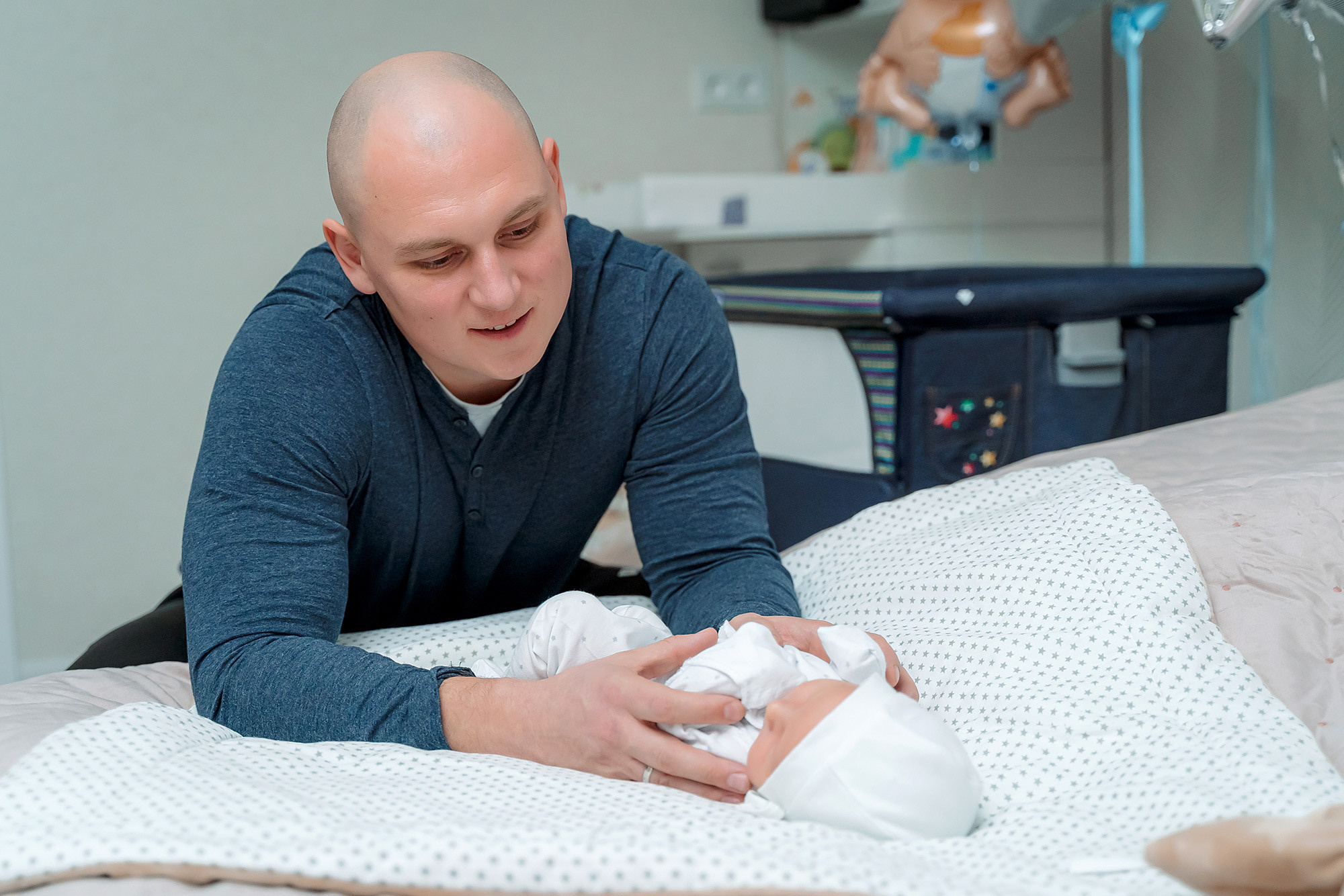 Фотограф на выписку из роддома. Фотограф Настя Непогодьева, Москва