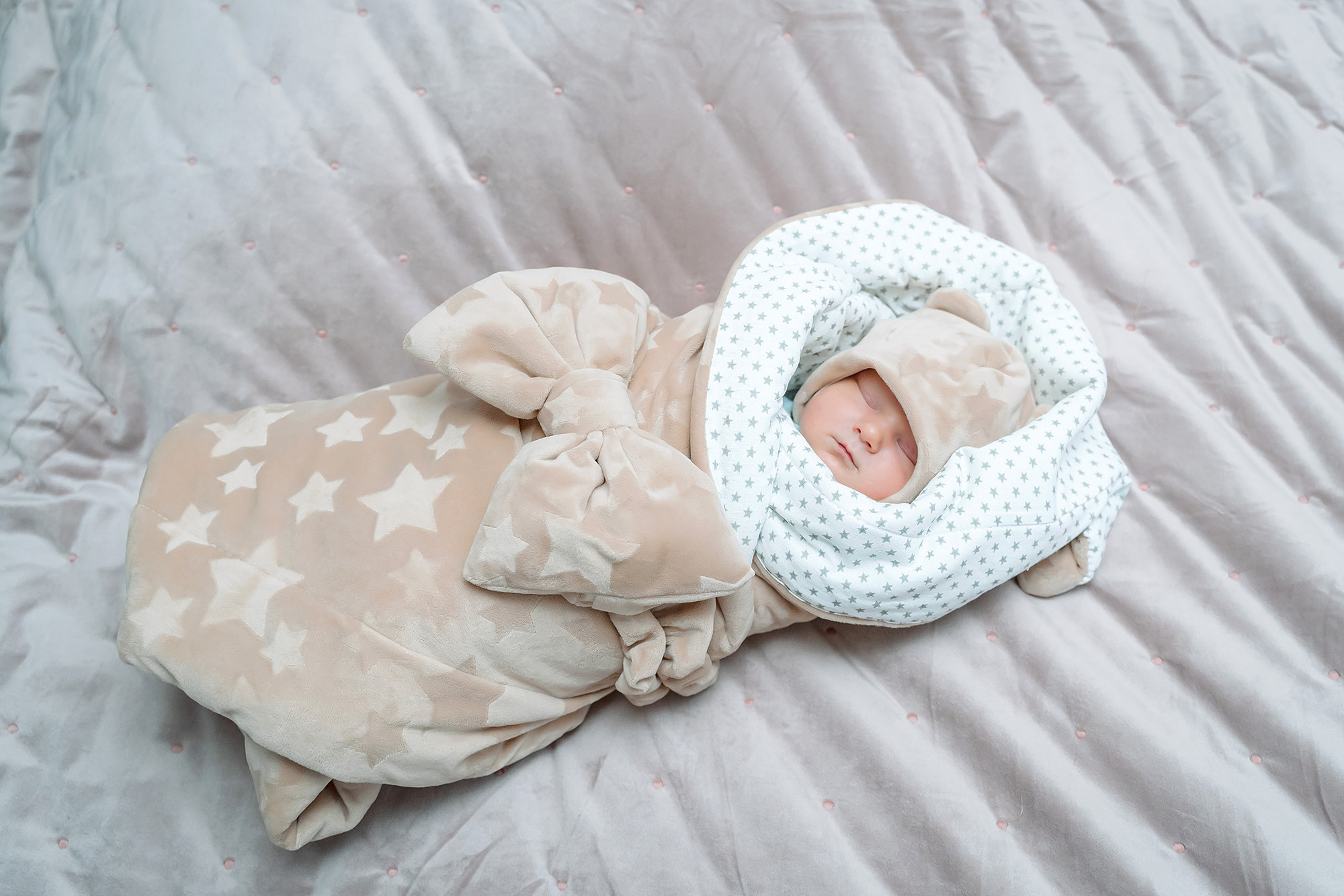 Фотограф на выписку из роддома. Фотограф Настя Непогодьева, Москва
