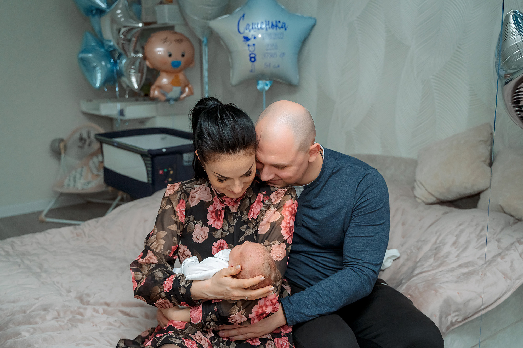 Фотограф на выписку из роддома. Фотограф Настя Непогодьева, Москва