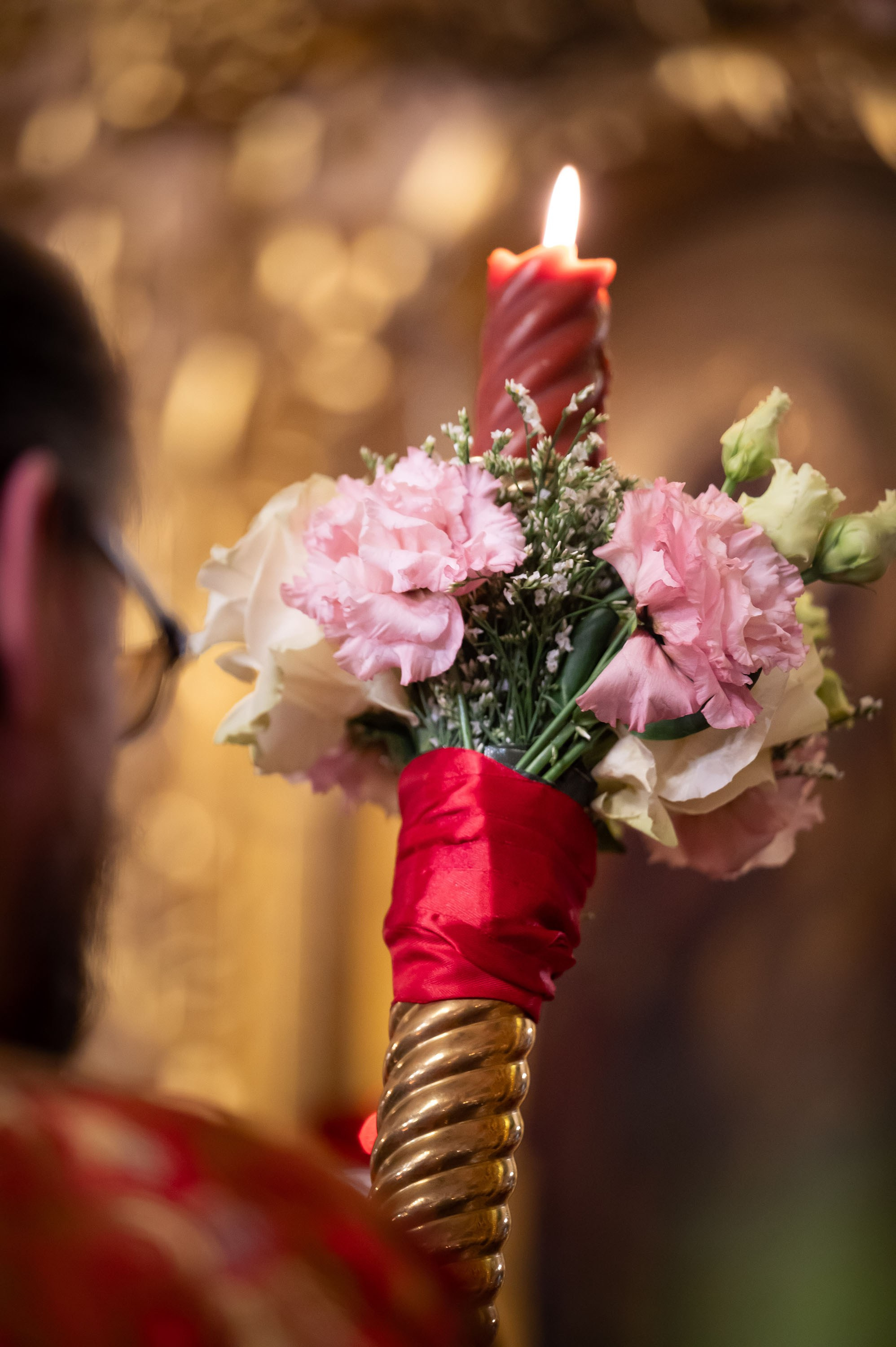 Храм Преображения Господня в Богородском. Цветы на Пасху. Антон и Татьяна Денисенко — В храме