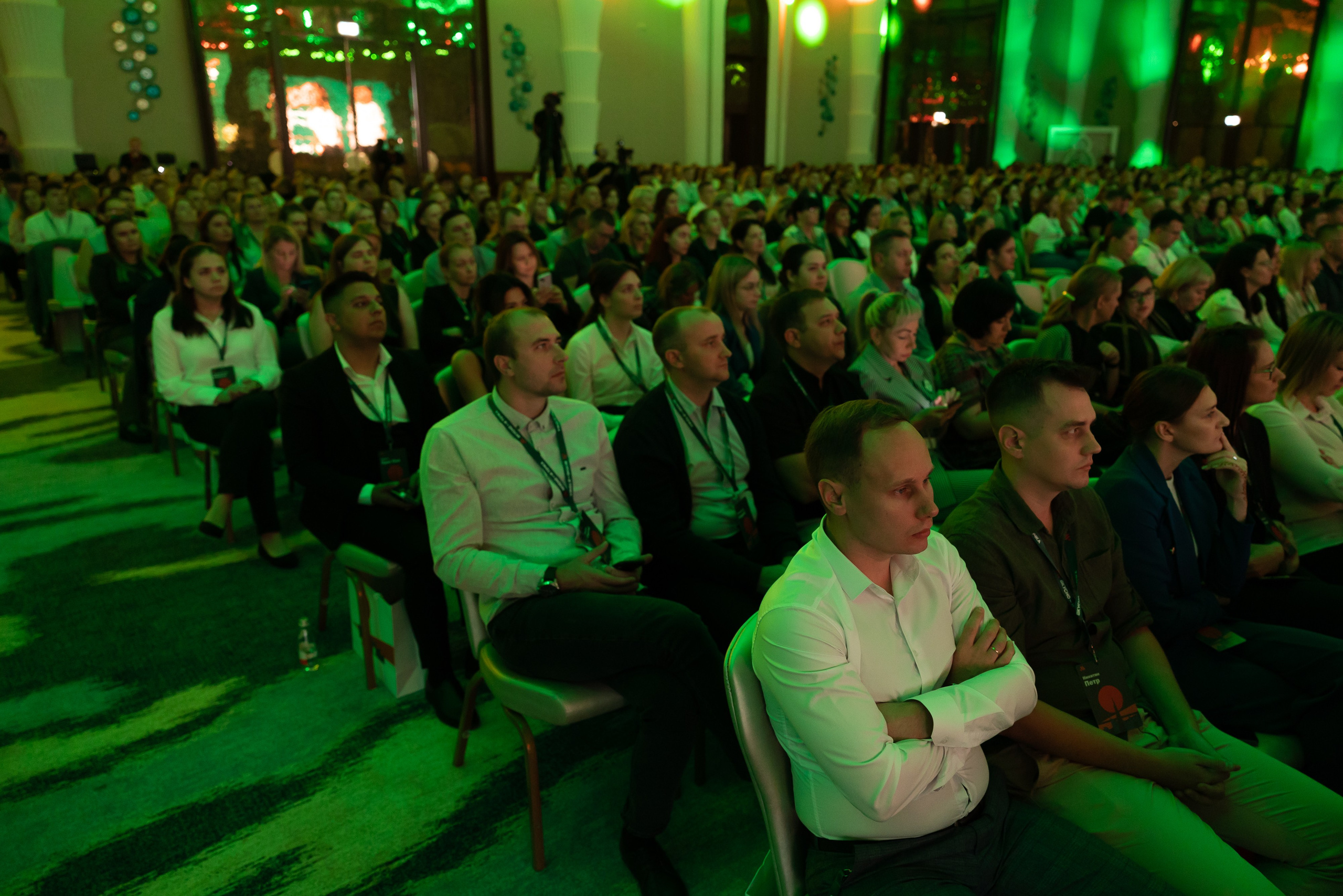 Точка Притяжения / Дубай. Фотограф Юлия Назарова