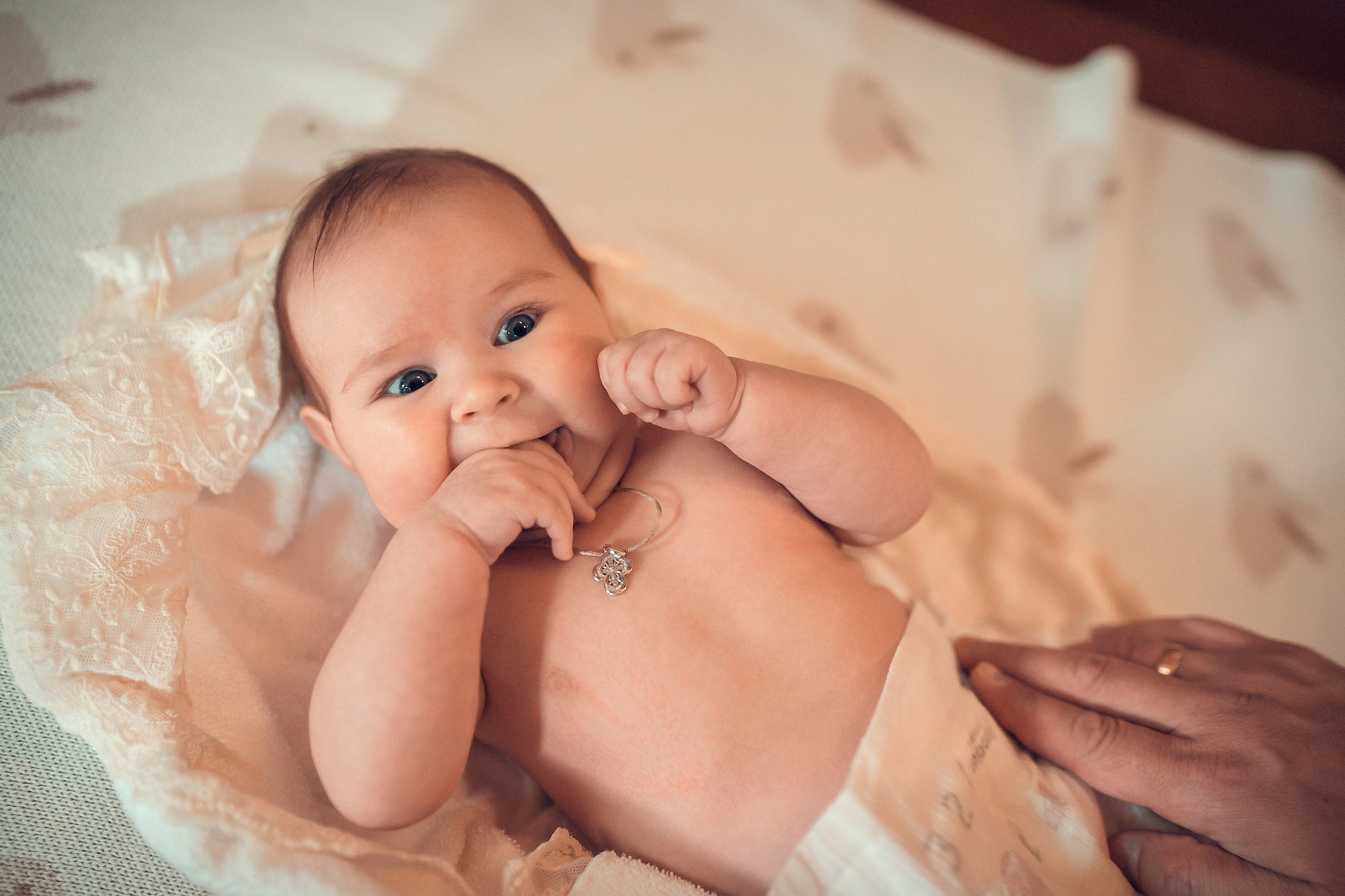 Таинство Крещения Красноярск. Фотограф на Крещение и Венчание в Красноярске Рамазанова Юлия