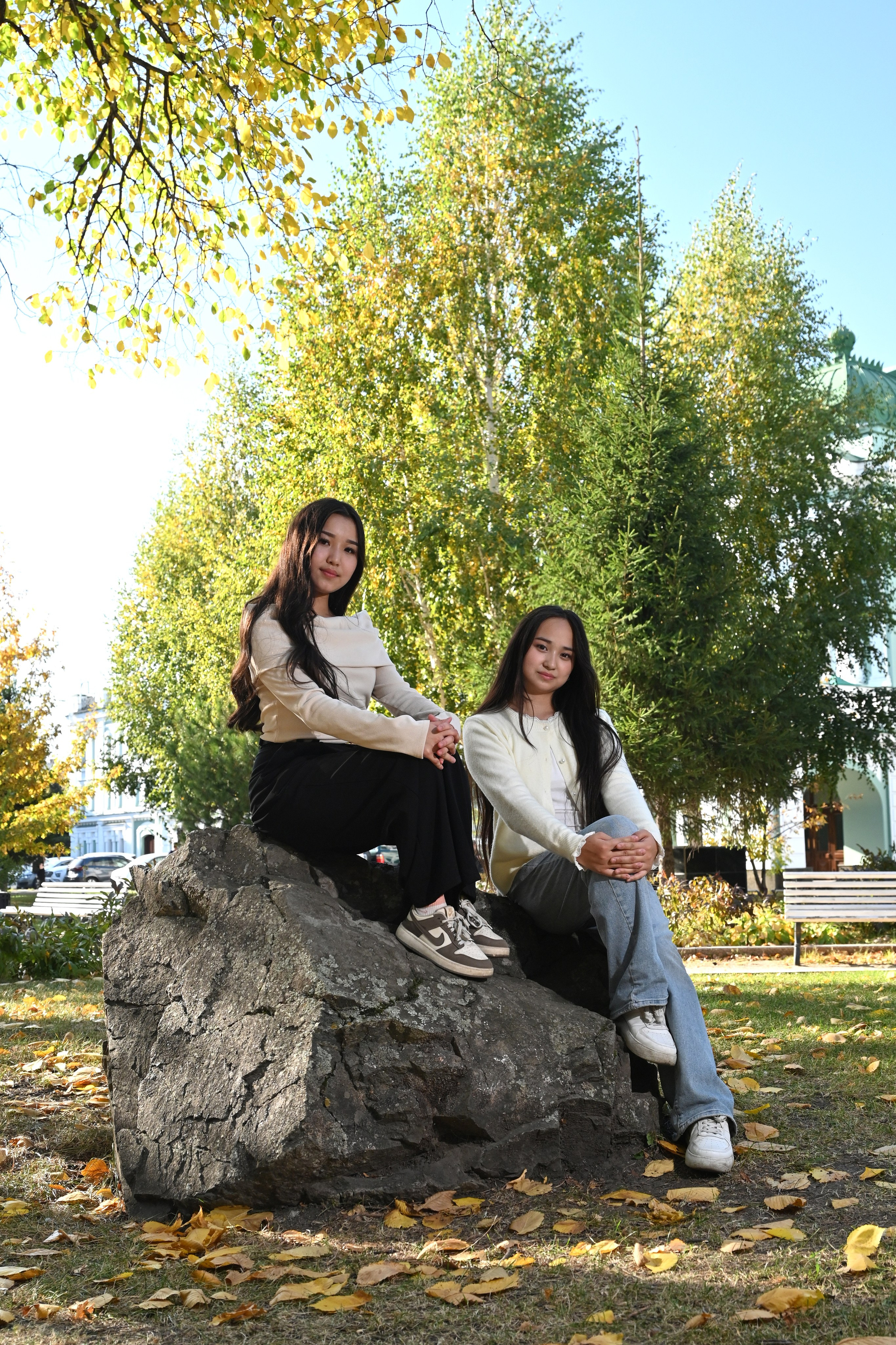 Фото из студии в Омске. Фото и видеосъемка в Омске | Выпускные альбомы