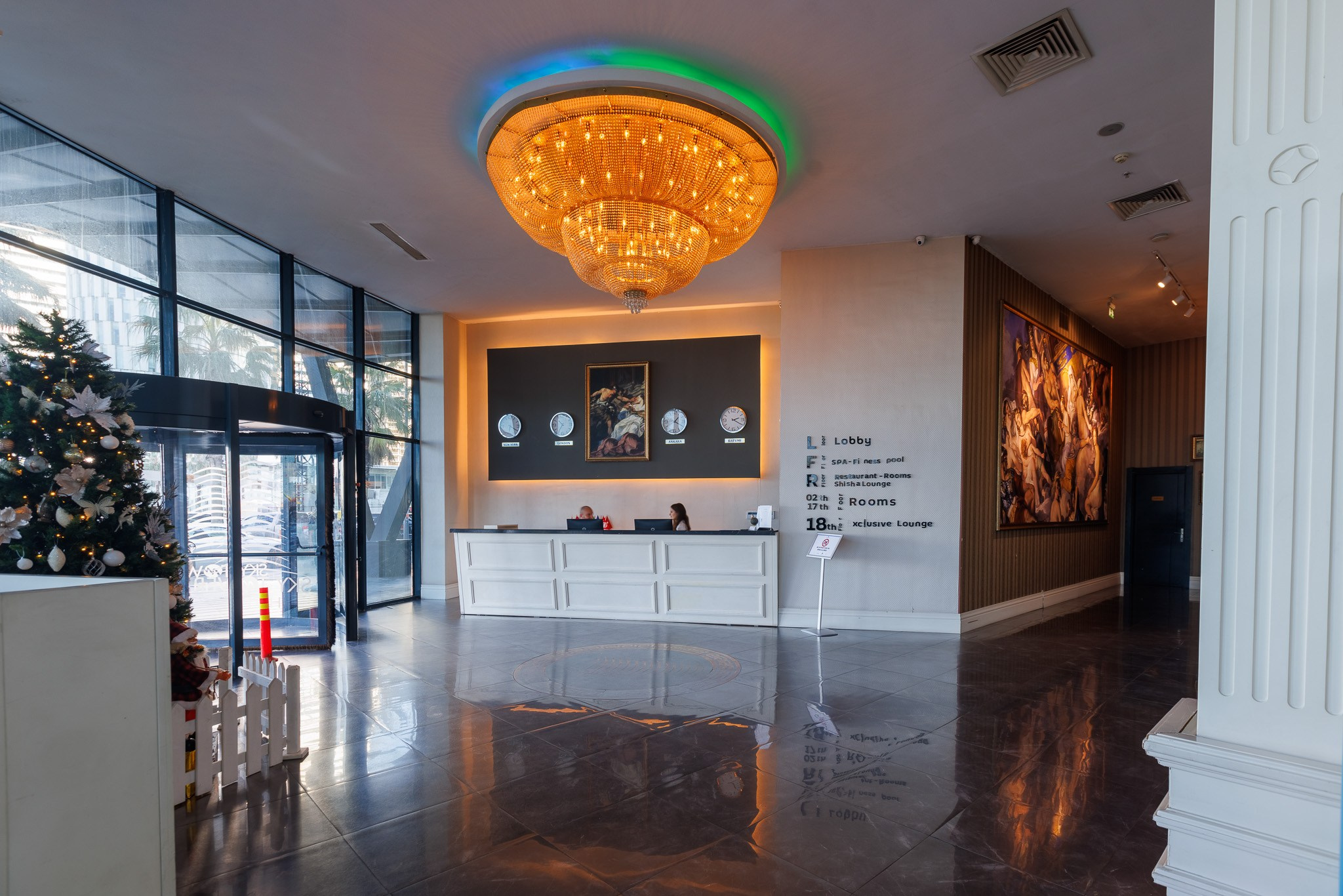 SKY TOWER (METRO CITY). Режиссёр, клипмейкер, фотограф — Андрей Охота