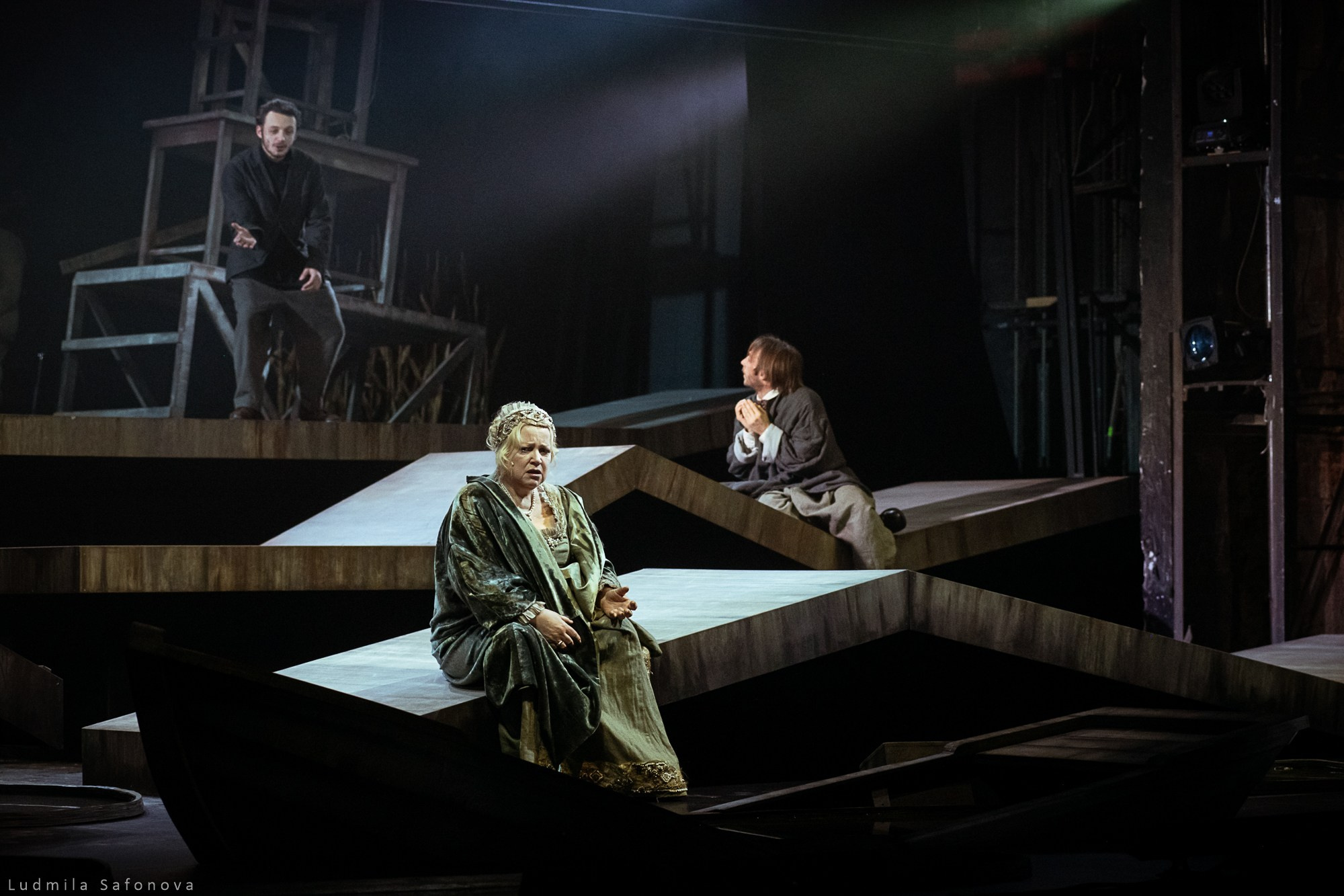 Театр Гоголя. Соборяне. Lucytheatre