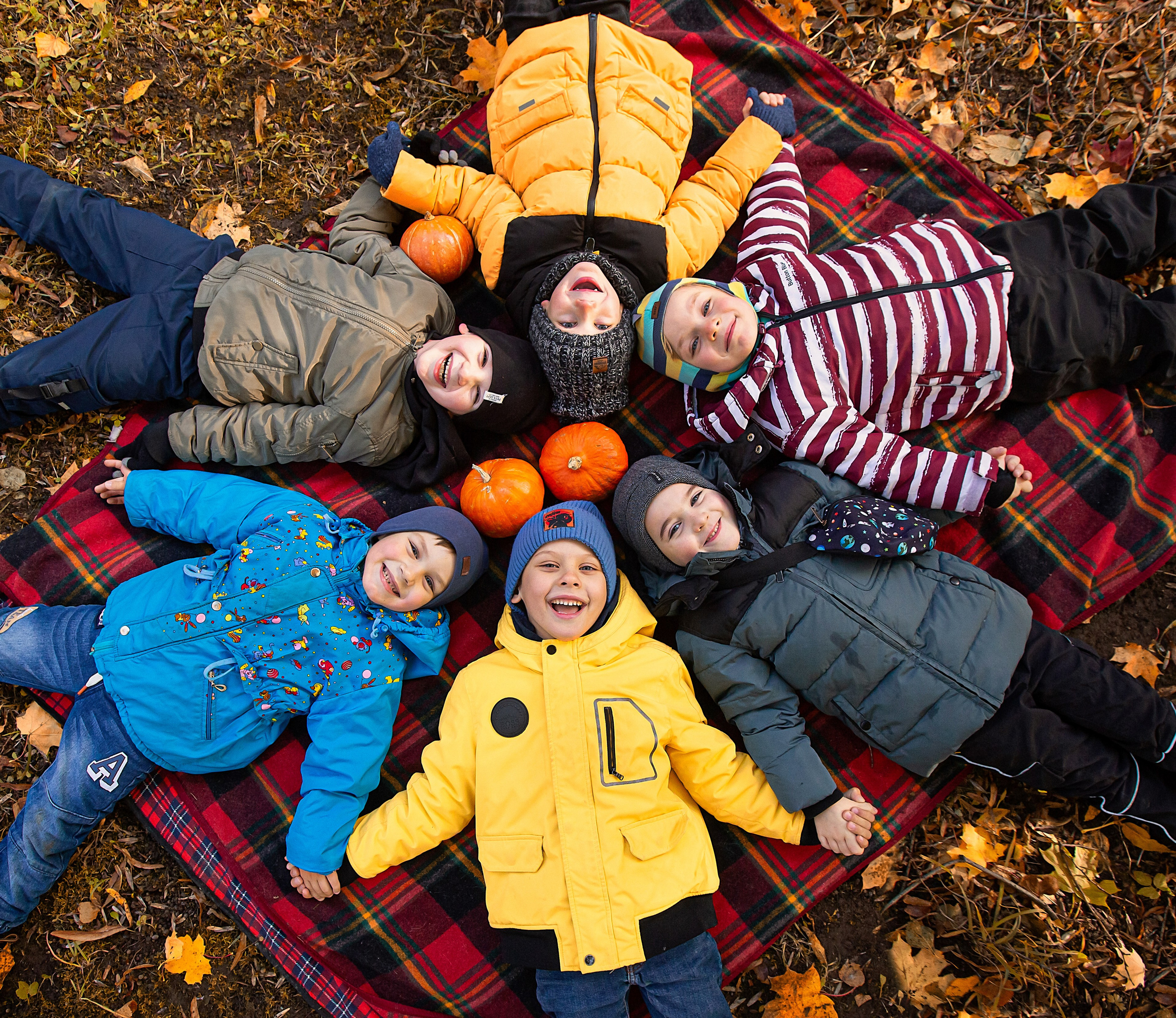 Осень в детском саду. Свадебный, семейный, детский фотограф в Санкт-Петербурге