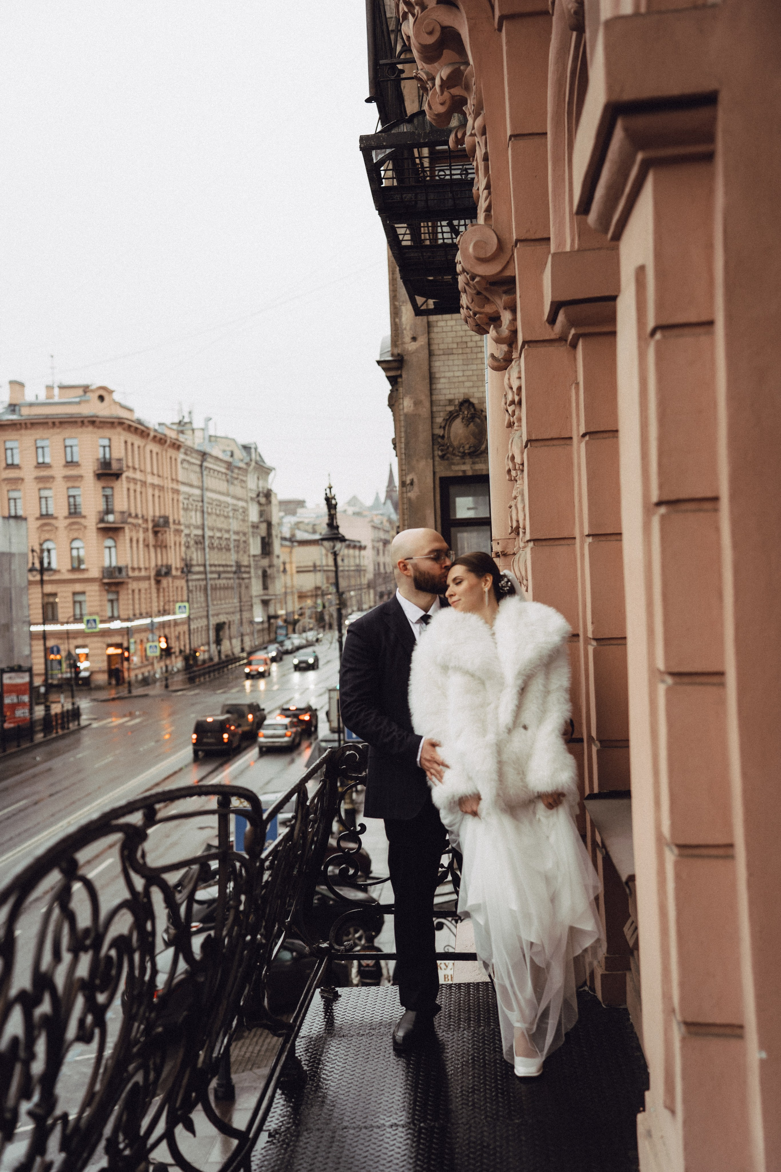 СВАДЕБНАЯ СЬЕМКА ВО ВТОРОМ ДВОРЦЕ (ДЕКАБРЬ) ТАКЖЕ СЬЕМКА В СТУДИИ НА ЧЕРНЫШЕВСКОЙ. Профессиональный фотограф, Санкт-Петербург — Виктория Богомолова
