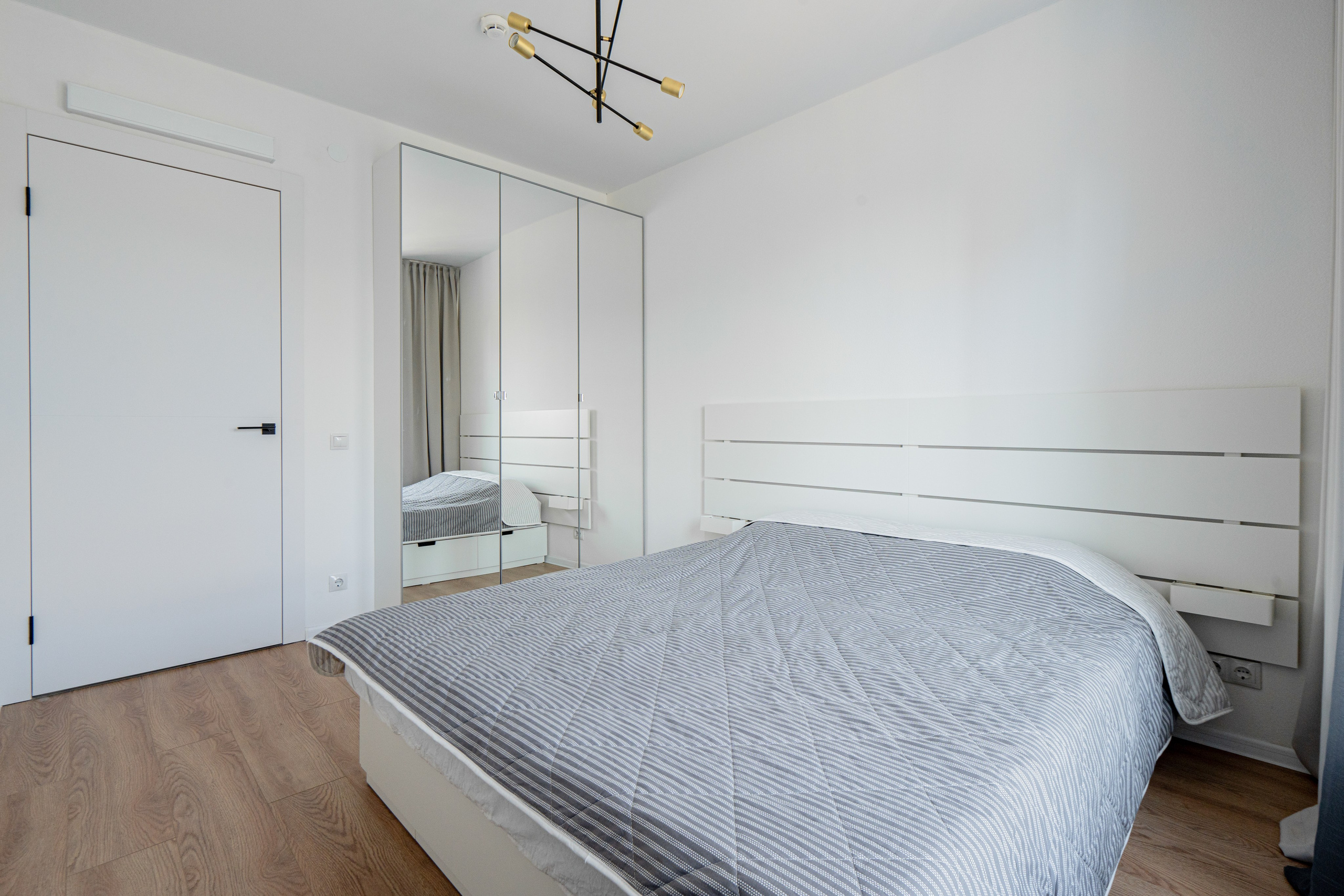 Александры Монаховой. AEprod 📸 Фото | 3D туры | Видео | Озвучивание