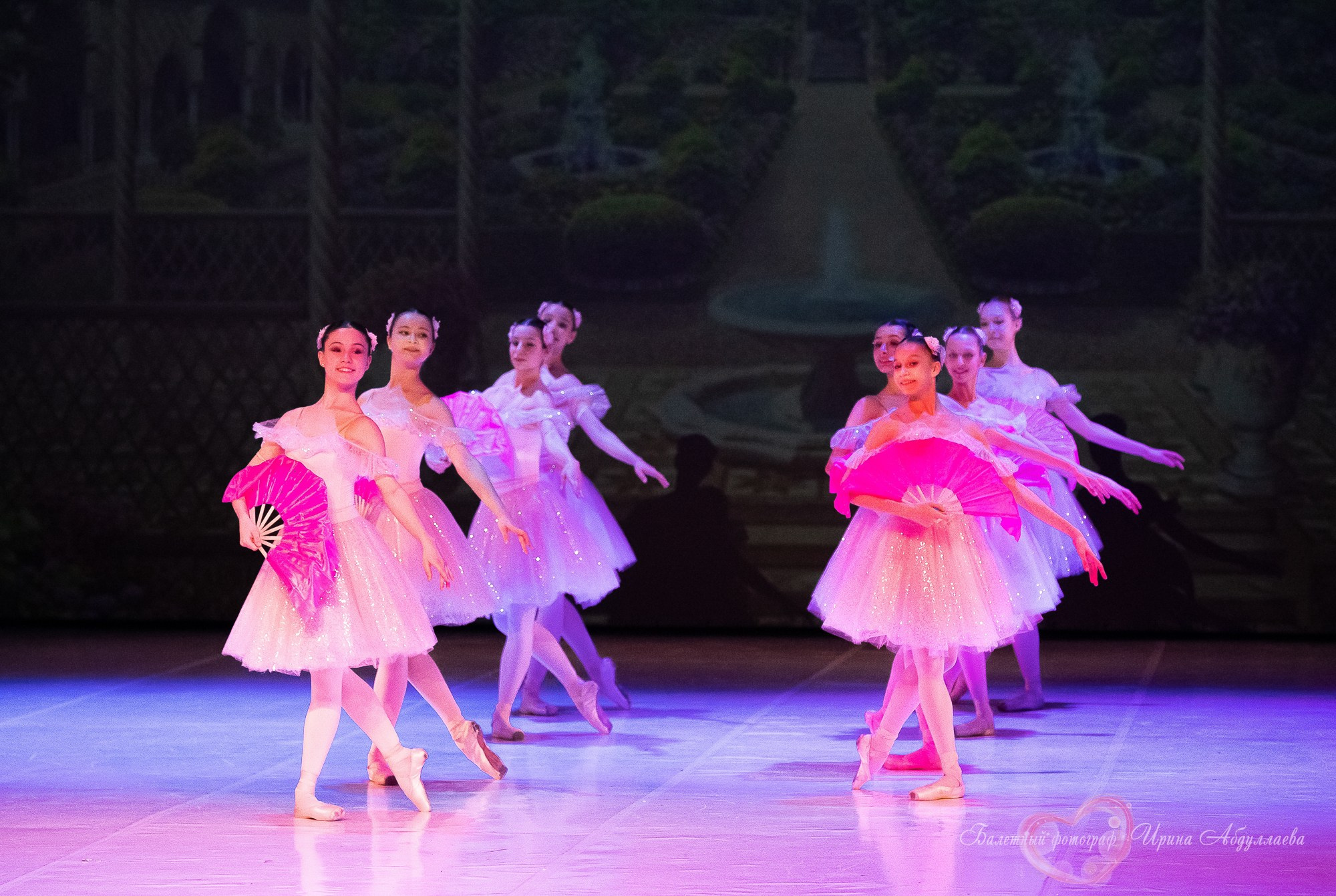 Хореографический колледж ЛЕДЯХ «НАСТАВНИКИ»