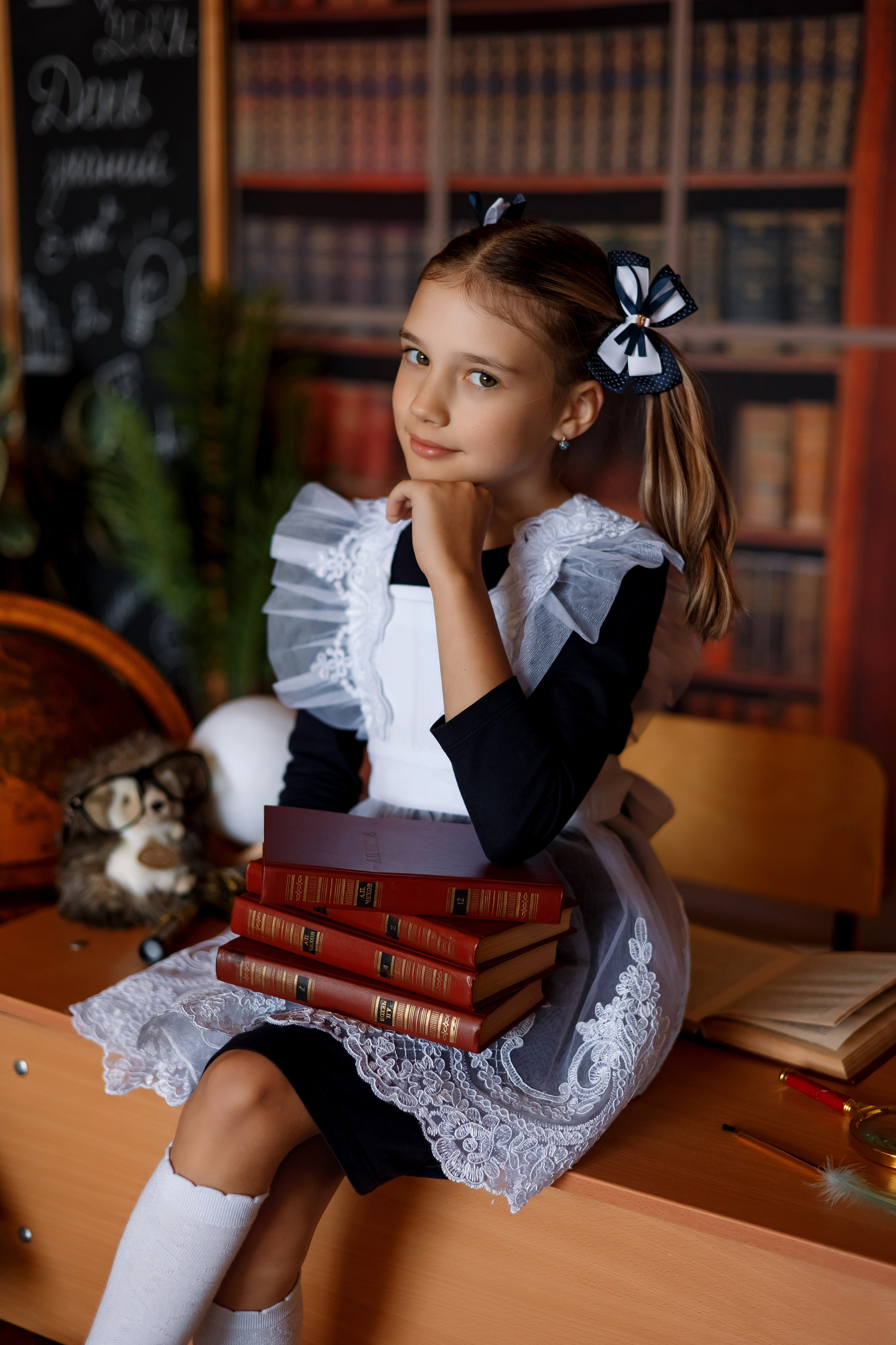 4 класс фотосессия в фотостудии. Фотограф Любовь Корниенко, Примоский край