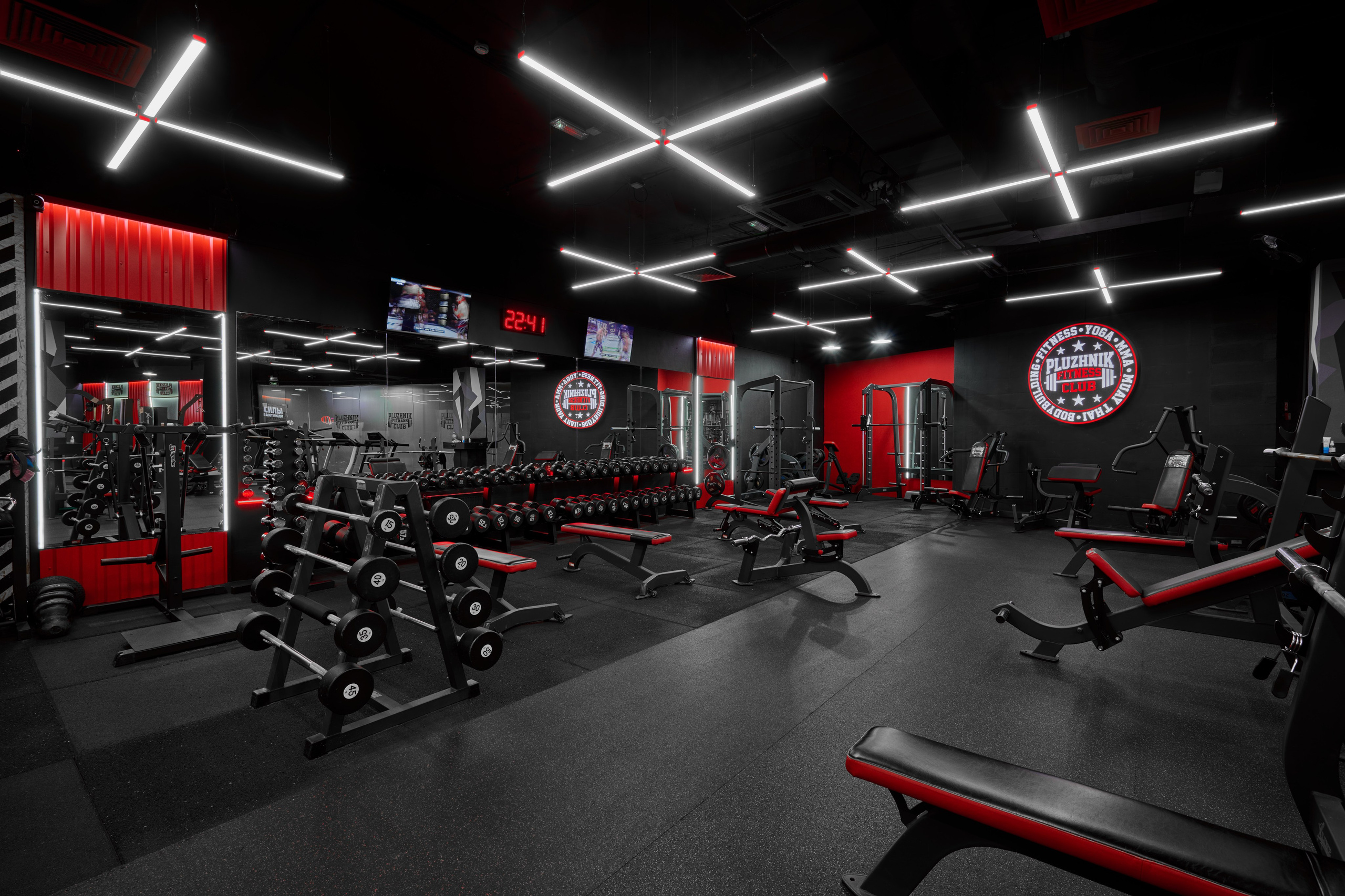 Интерьерная фотосъека фитнес клуба Плужник фитнес. Спортивный фитнес фотограф-видеограф Алексей Нестеров
