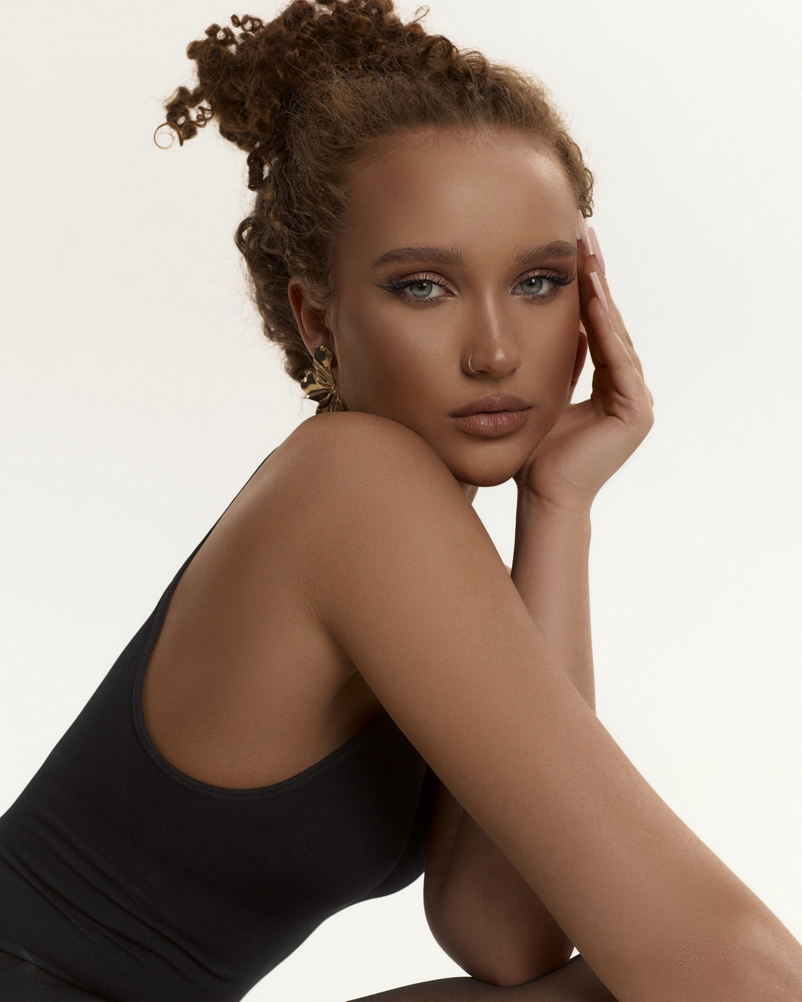 ULIANA. Ася Солопова, фотограф Тюмень