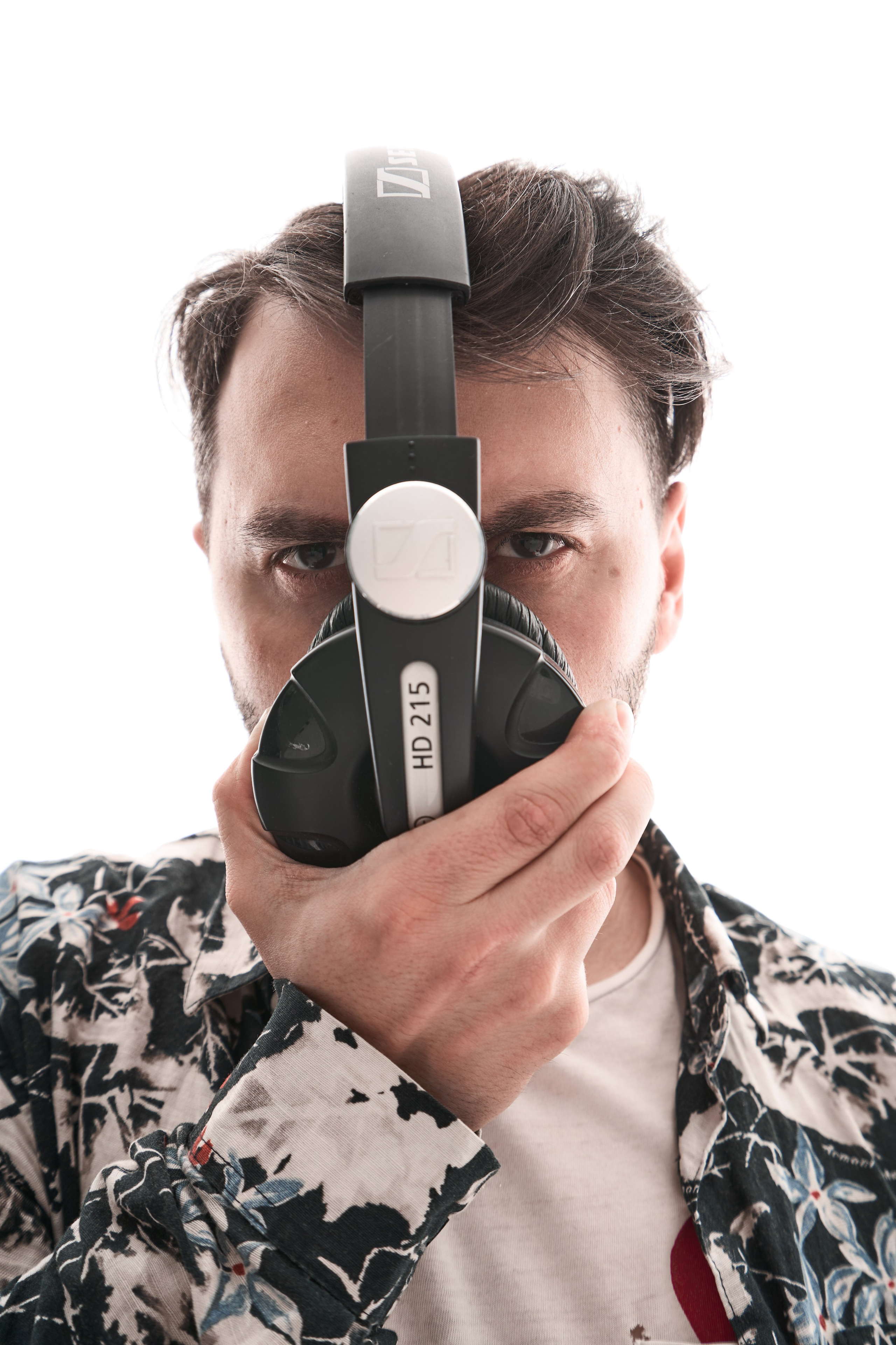 Роман — творческий инженер. Главная