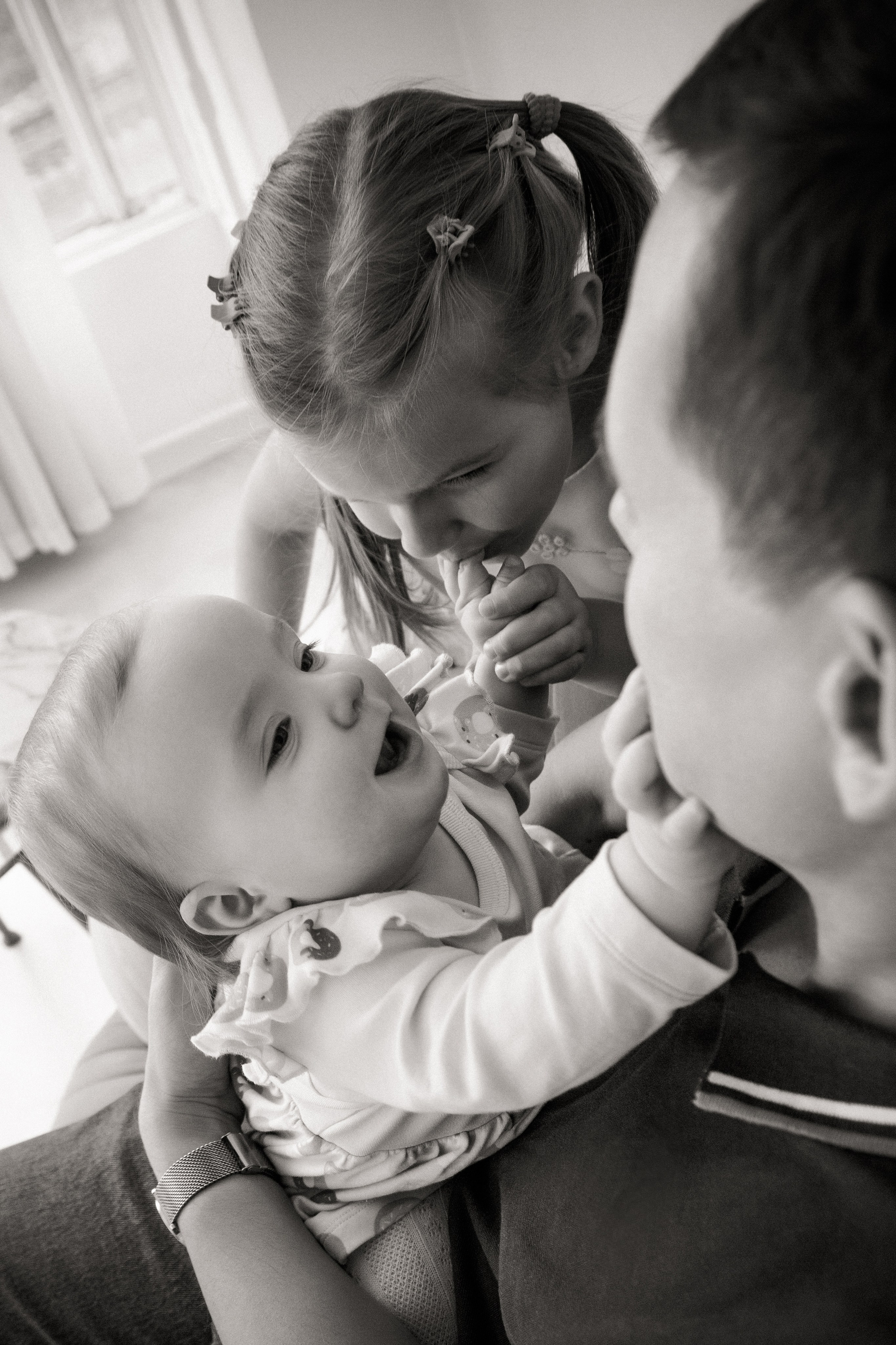 Семейная фотосессия в студии One take studio VANILLA. Свадебный и семейный фотограф в Москве и Подмосковье Лариса Козлова