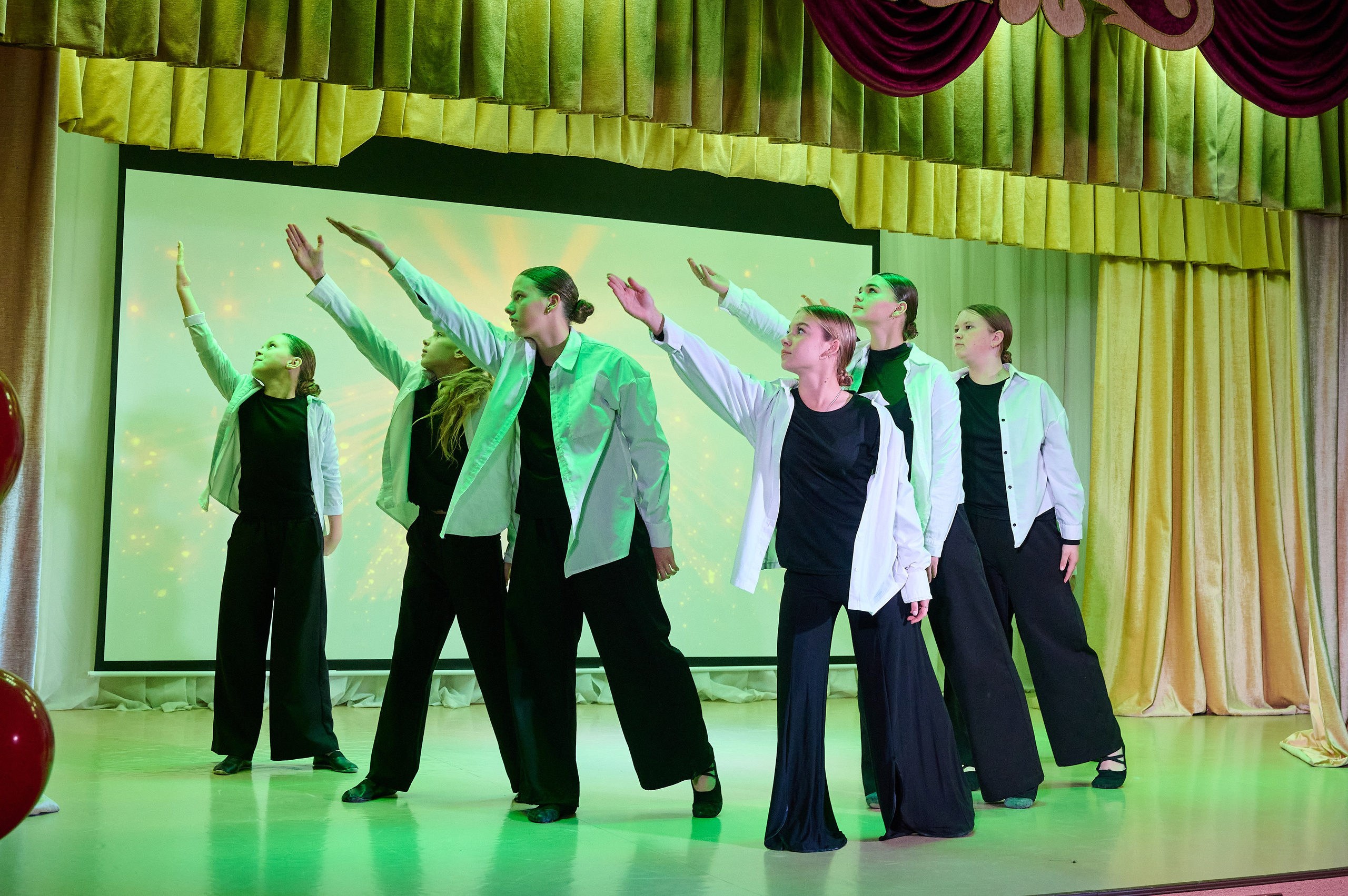 День матери Виноградный. Жизнь курорта Кабардинка в фотографиях