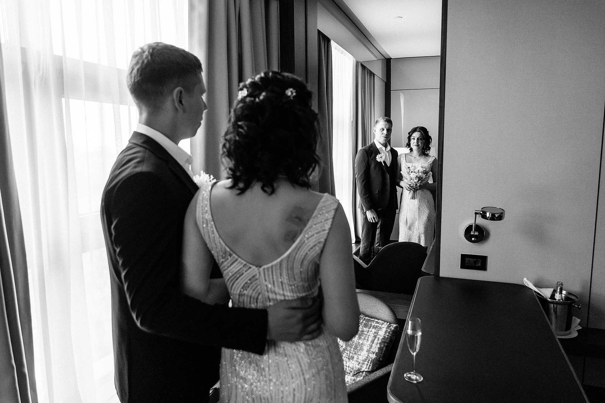 Денис и Екатерина ВДНХ. Свадебный фотограф в Дубне Алексей Фонарёв