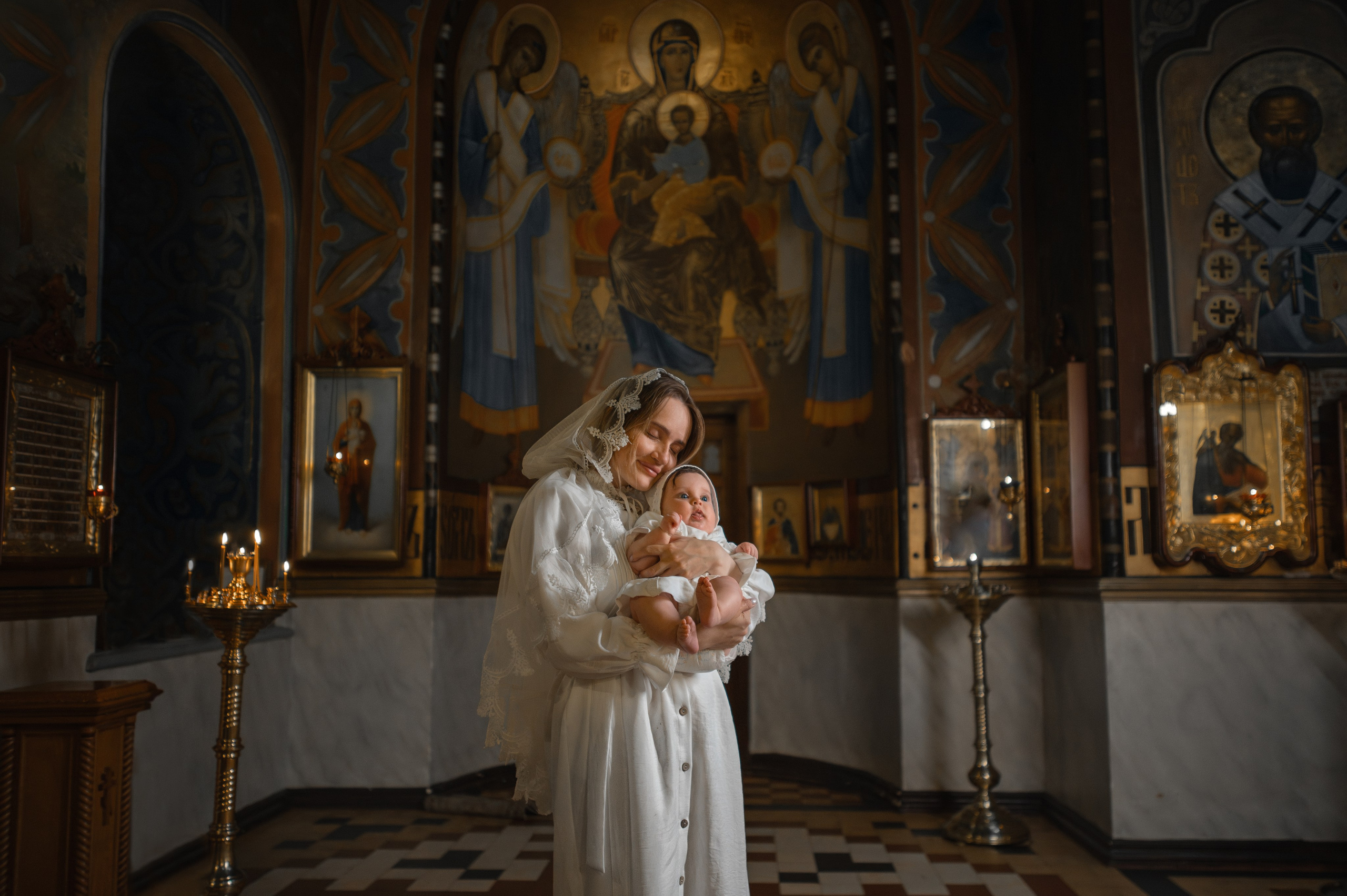 Крещение в соборе Петра и Павла (Петергоф). Фотограф на крещение и венчание, семейный фотограф в Санкт-Петербурге