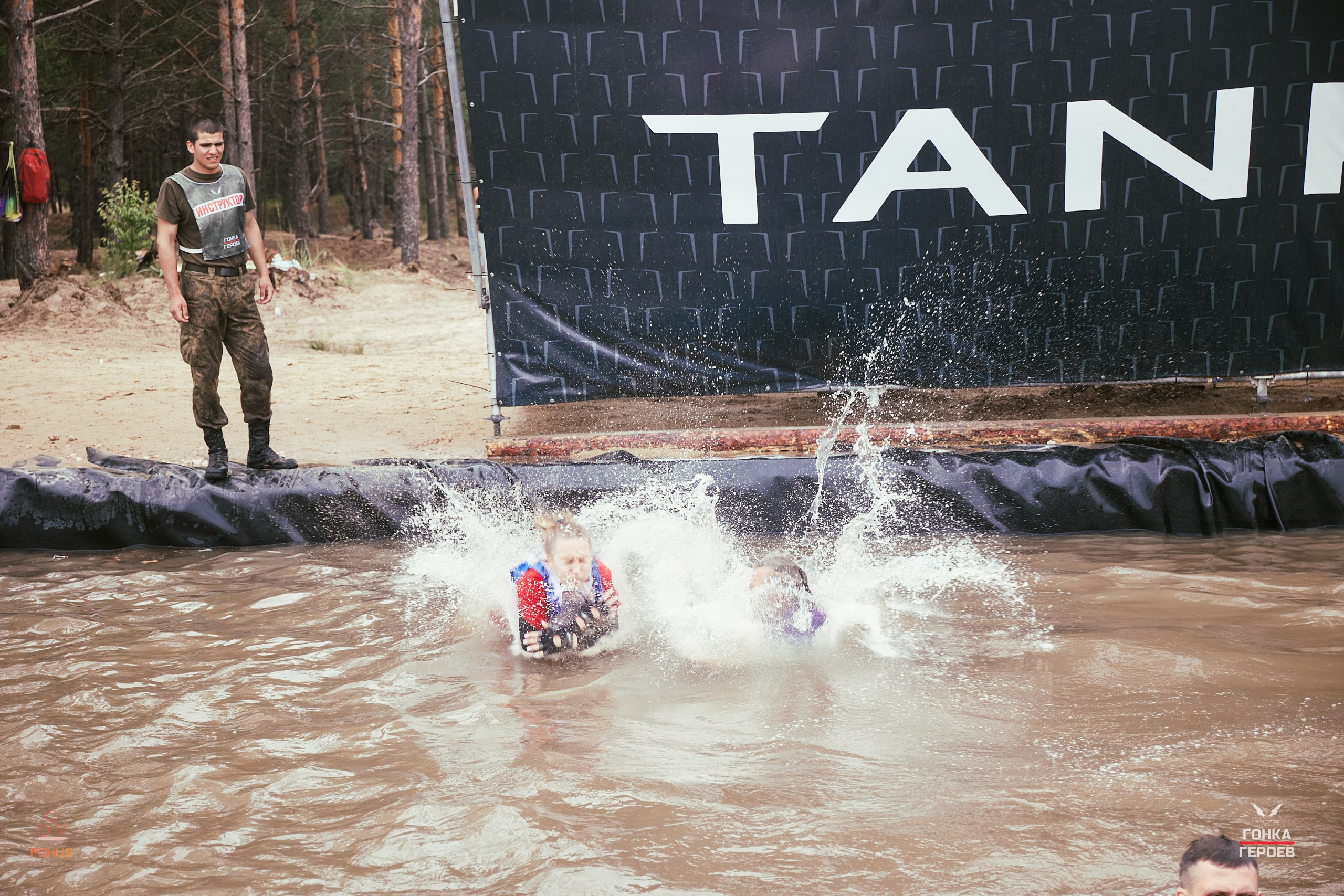 Репортаж с гонки героев 2025 год Мулино. Спортивный фотограф Некрасов Денис