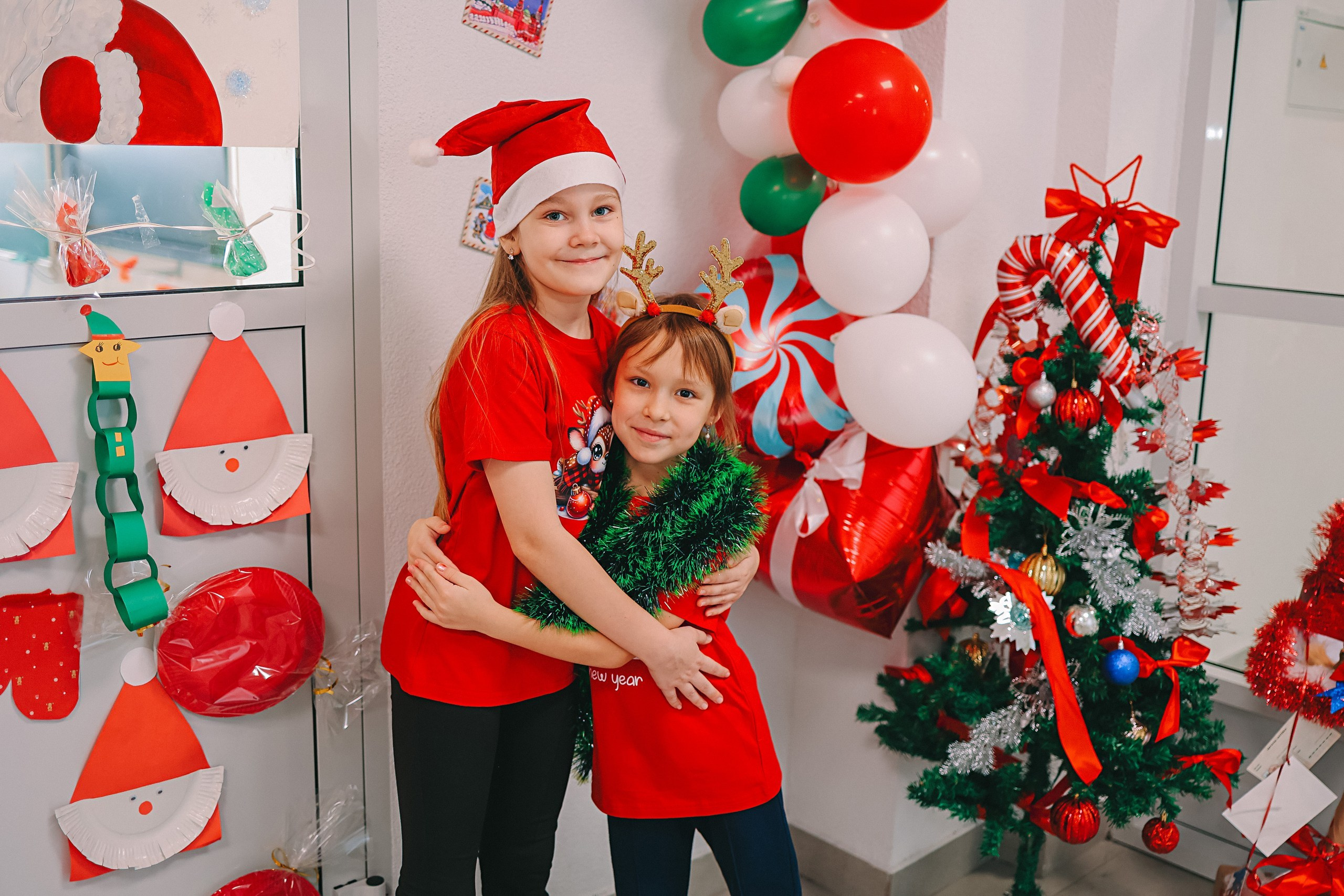 Новогодняя в школе 2 класс. Семейный фотограф Тюмень, фотограф на роды Салмина Мария