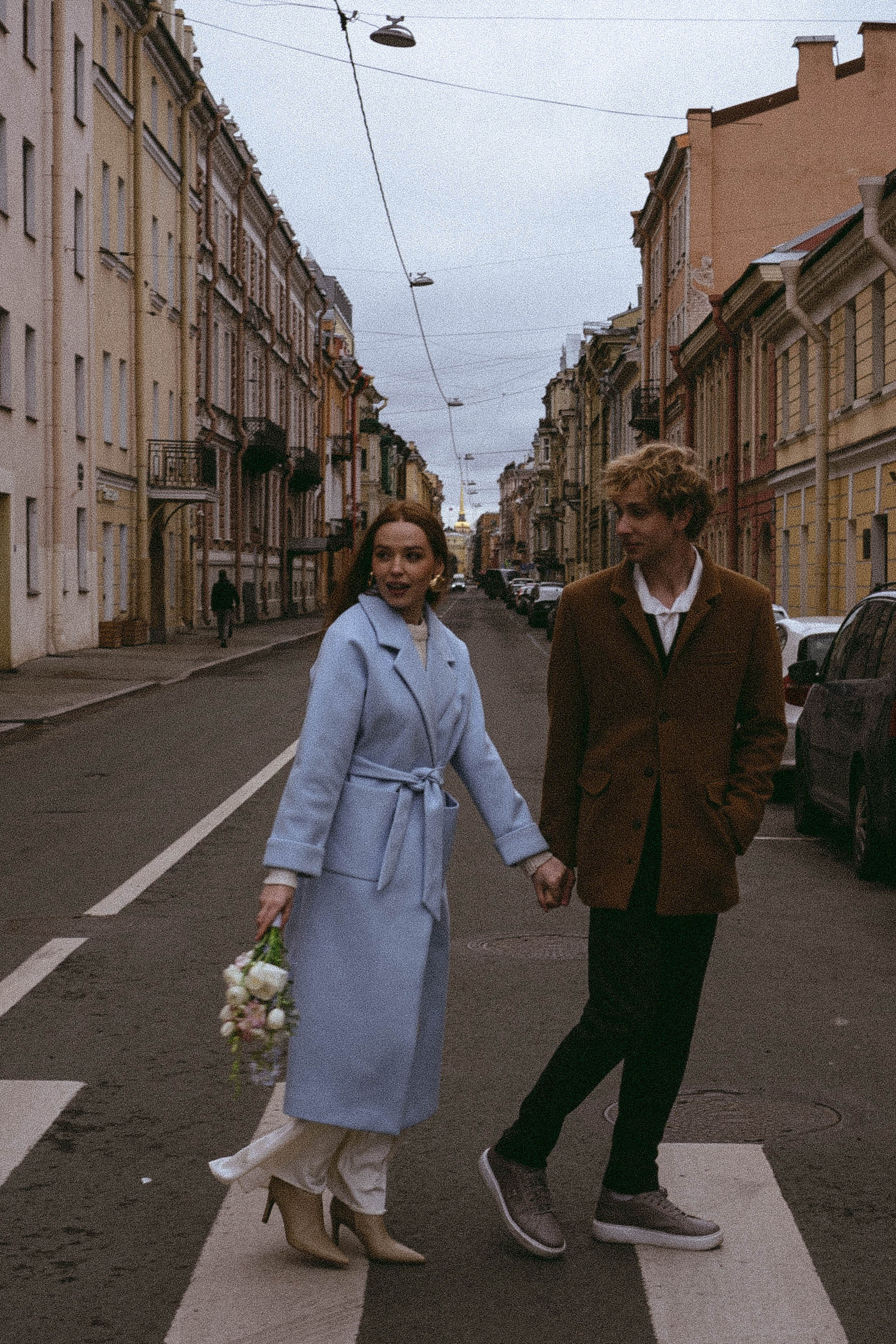 СВАДЕБНАЯ СЬЕМКА В ОТЕЛЕ. СБОРЫ ЖЕНИХА И НЕВЕСТЫ И ТАКЖЕ ТОР И ПОДГОТОВКА К ПРОГУЛКЕ И ПРОГУЛКА ПО ПЕТРОГРАДКЕ. Профессиональный фотограф, Санкт-Петербург — Виктория Богомолова