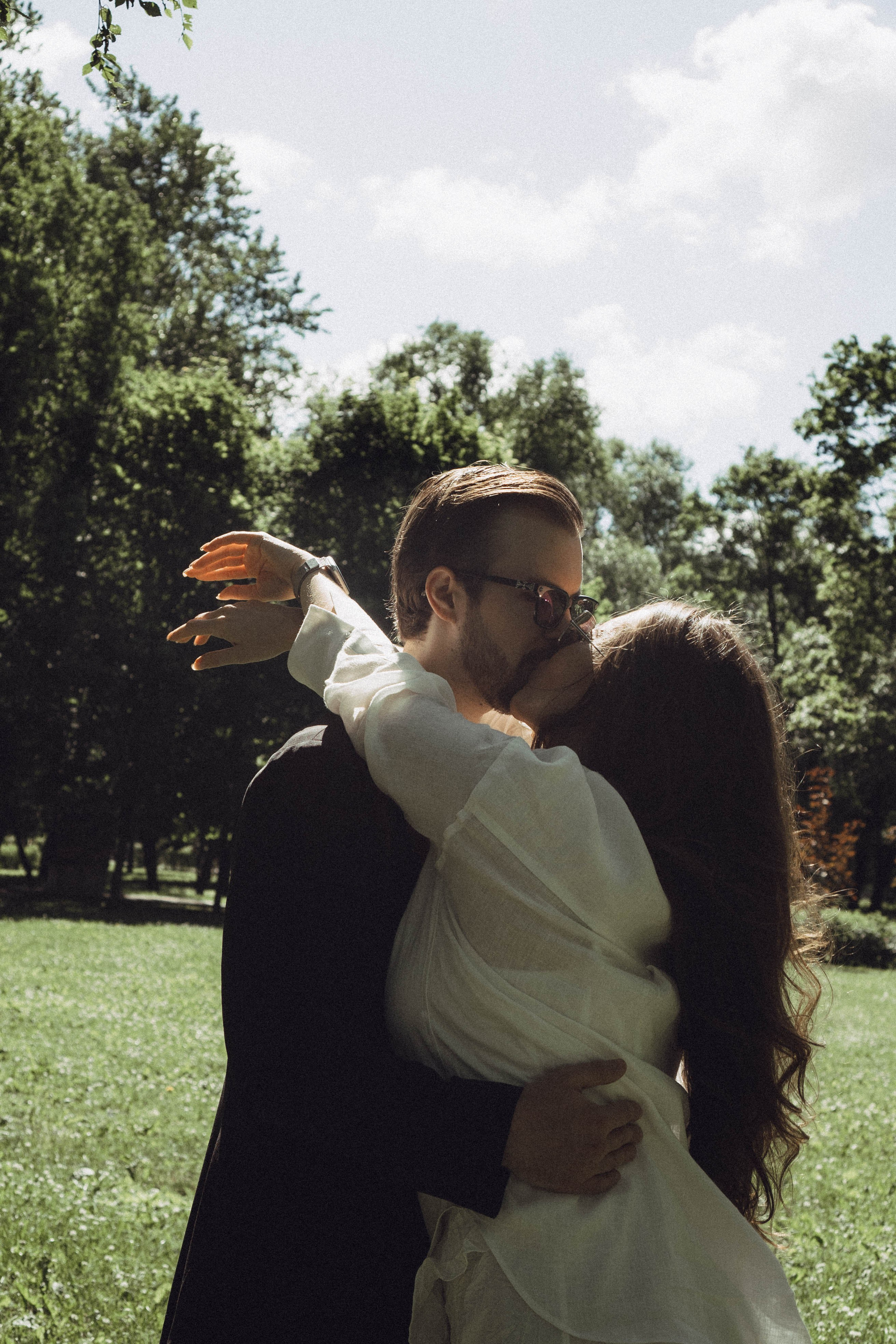 СВАДЕБНАЯ СЬЕМКА В ПАРКЕ ПОБЕДЫ И ПРОГУЛКА ПО МОСКОВСКОМУ ПРОСПЕКТУ. Профессиональный фотограф, Санкт-Петербург — Виктория Богомолова