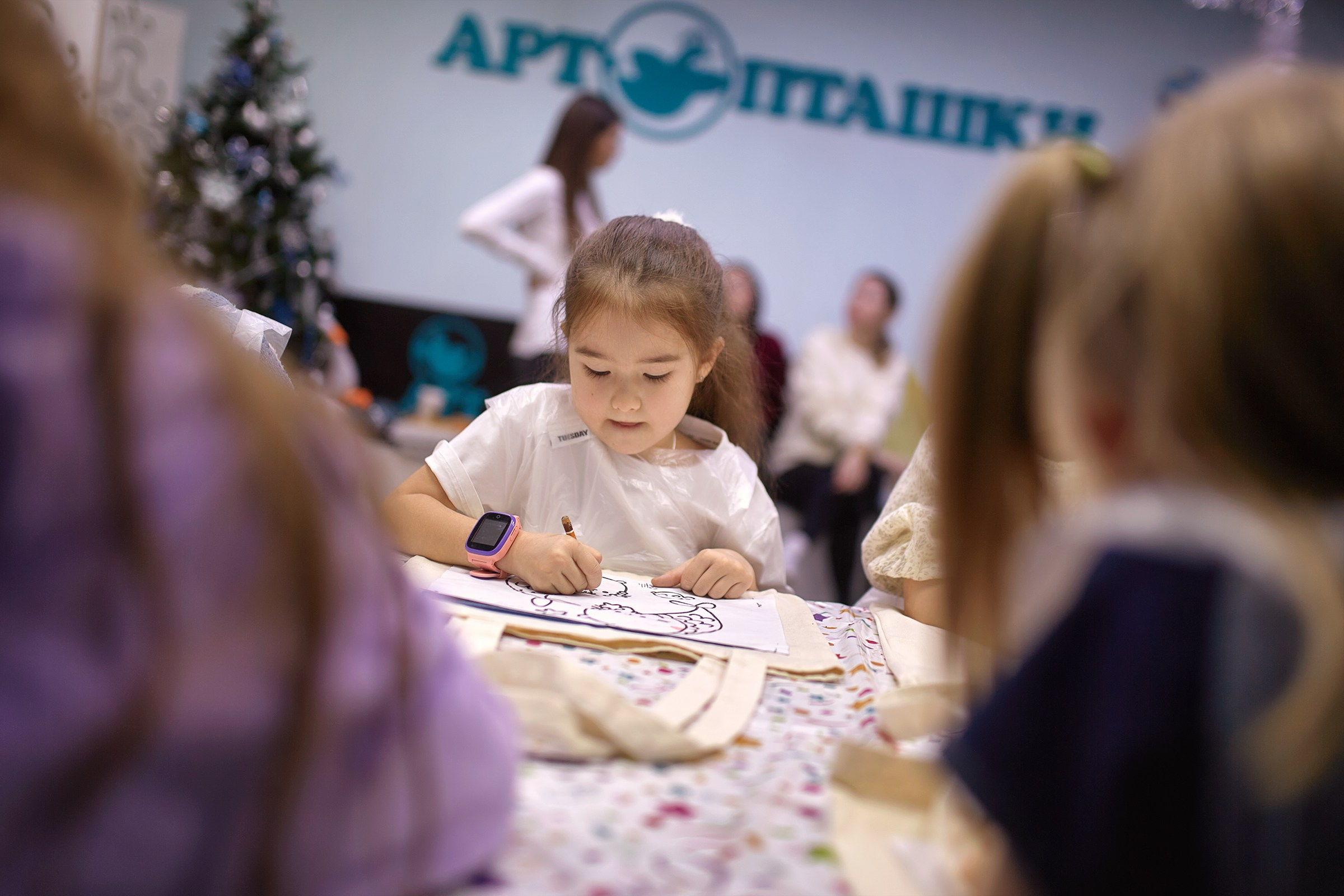 День рождения Полины (07.12.2024). Фотограф Роман Желтухин