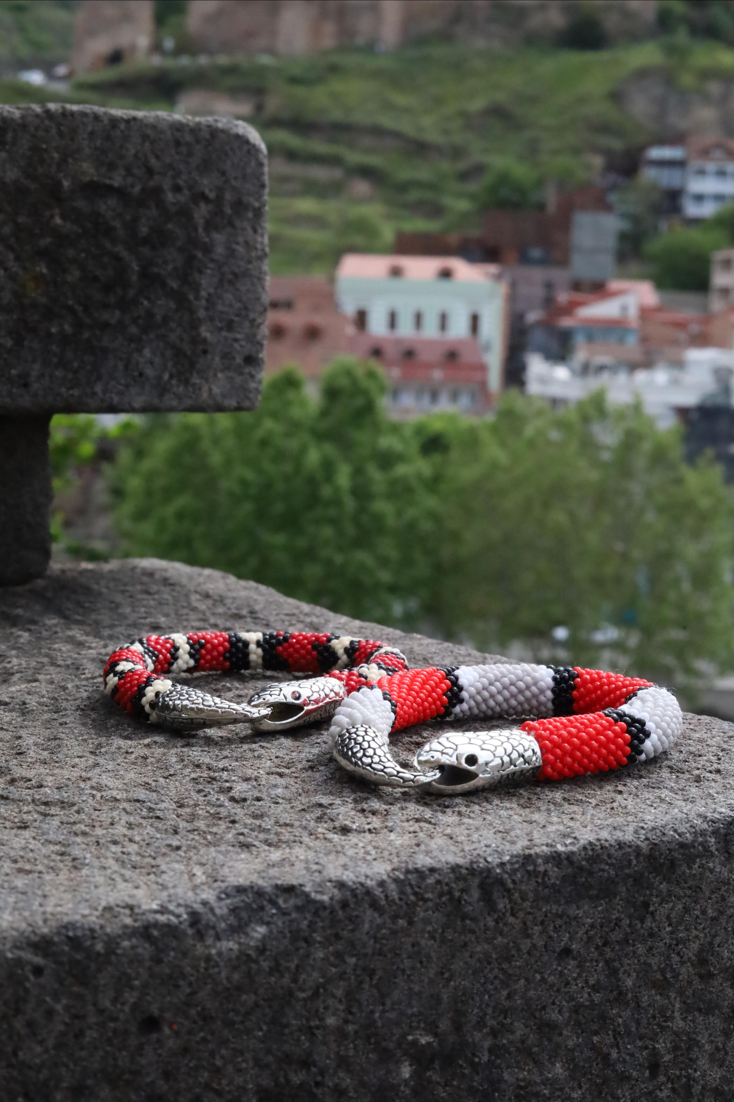 Little Big Snake. Света Шувалова — фотограф и видеограф в Тбилиси