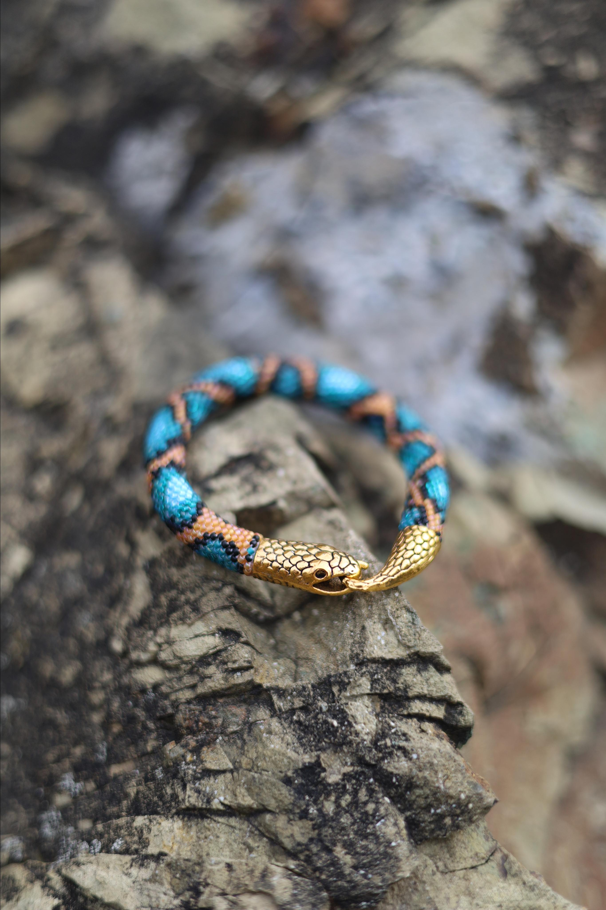 Little Big Snake. Света Шувалова — фотограф и видеограф в Тбилиси