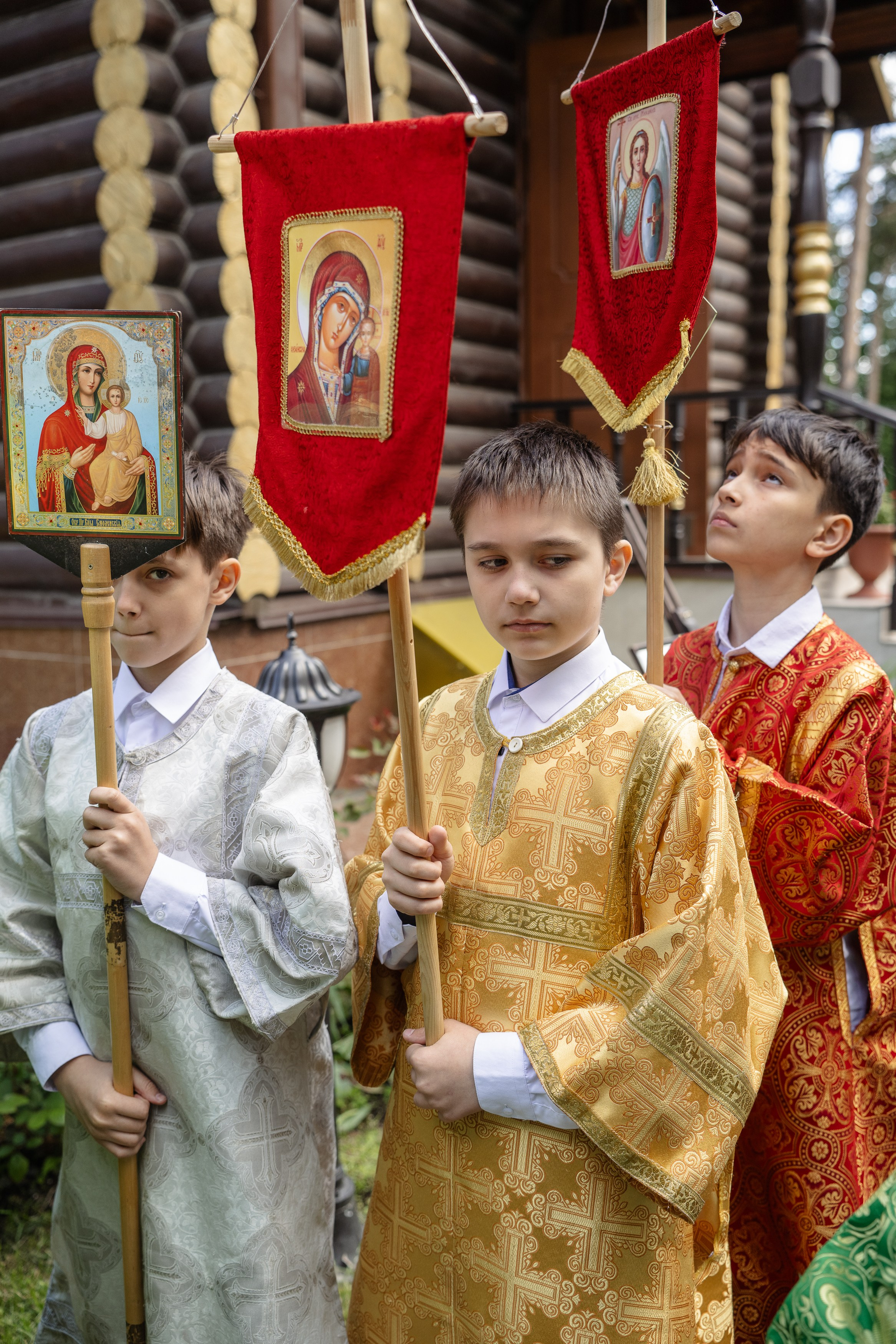 Престольный праздник в храме Троицы Живоначальной. Фотограф Москва/Подмосковье