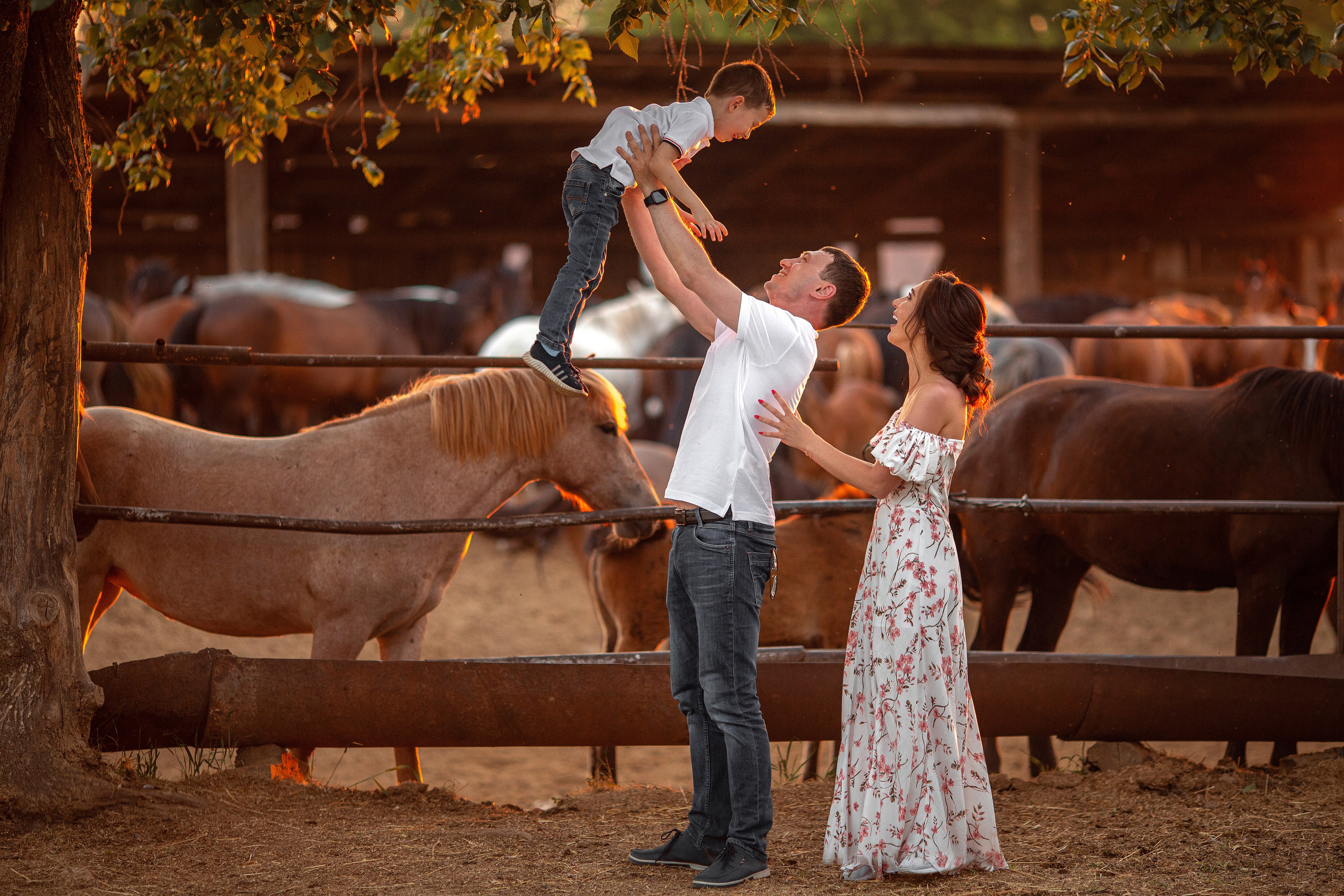 Семейная фотопрогулка. Мила Дементьева семейный и детский фотограф Казань