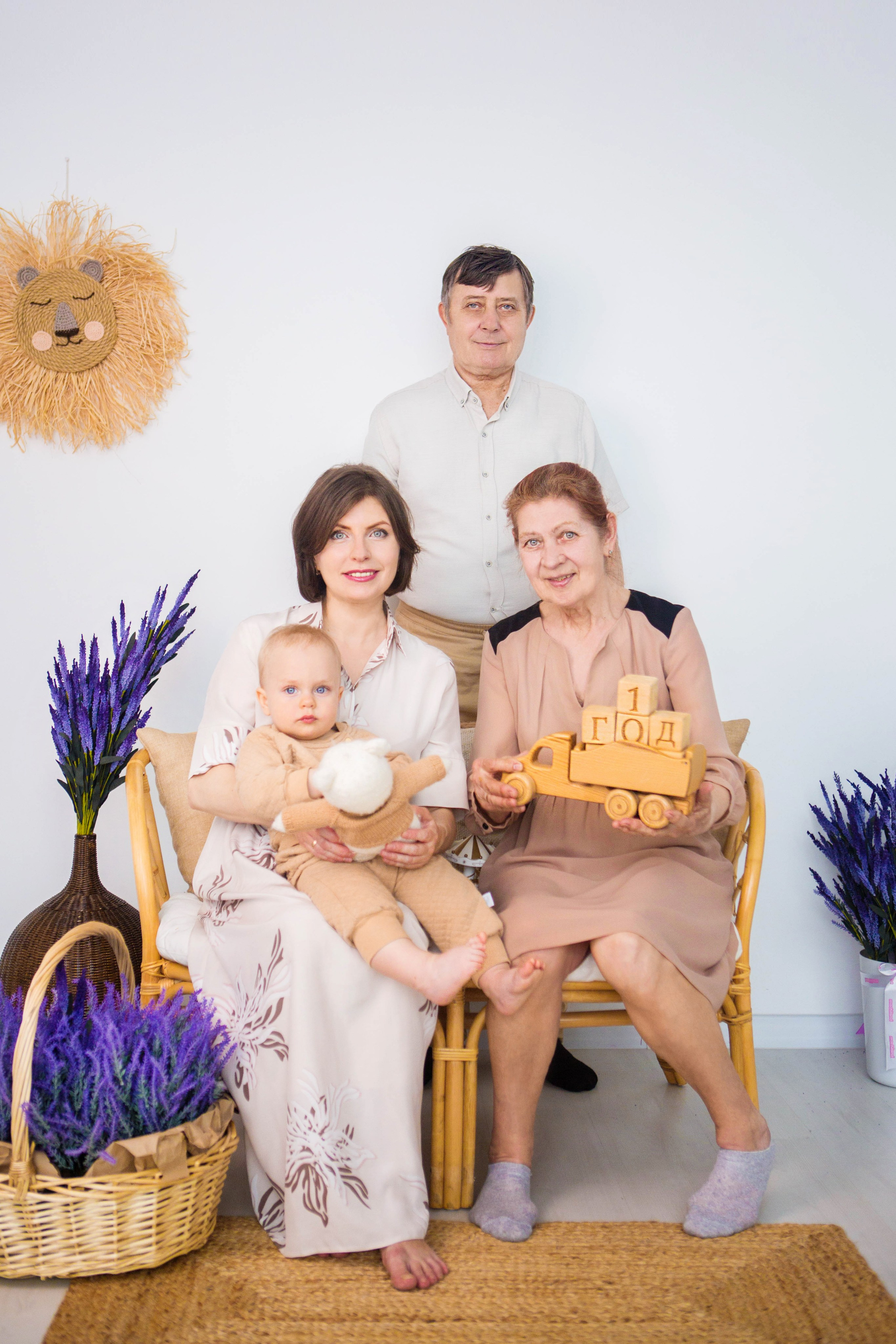 Тёма, 1 год. Фотостудия «Пшеница». Свадебный семейный и детский фотограф в Краснодаре Карина Федоровская