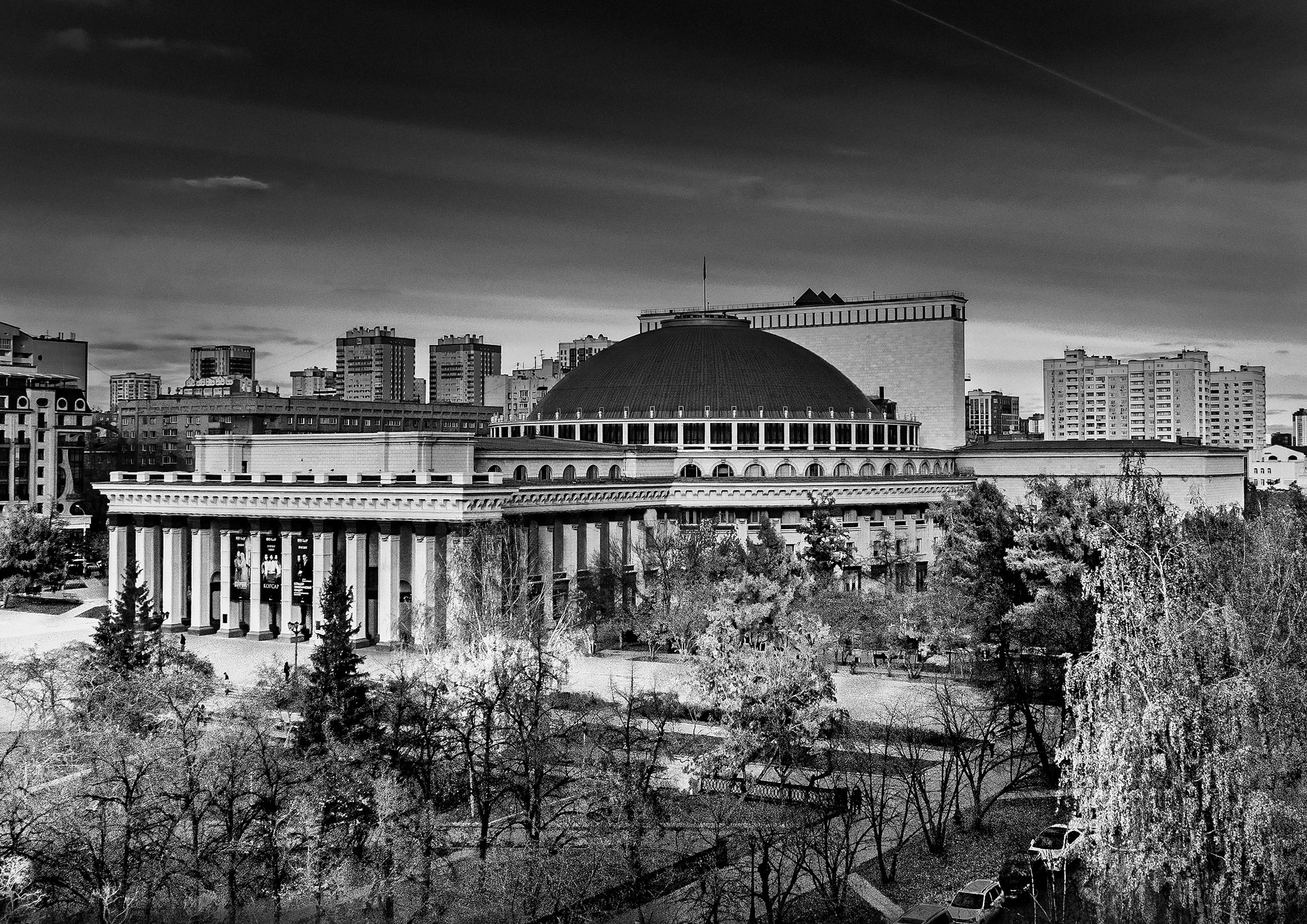 80 лет Новосибирскому Государственному Академическому Театру Оперы и Балета (НГАТОБ, НОВАТ) Ново-Сибирск.Конструктивизм!