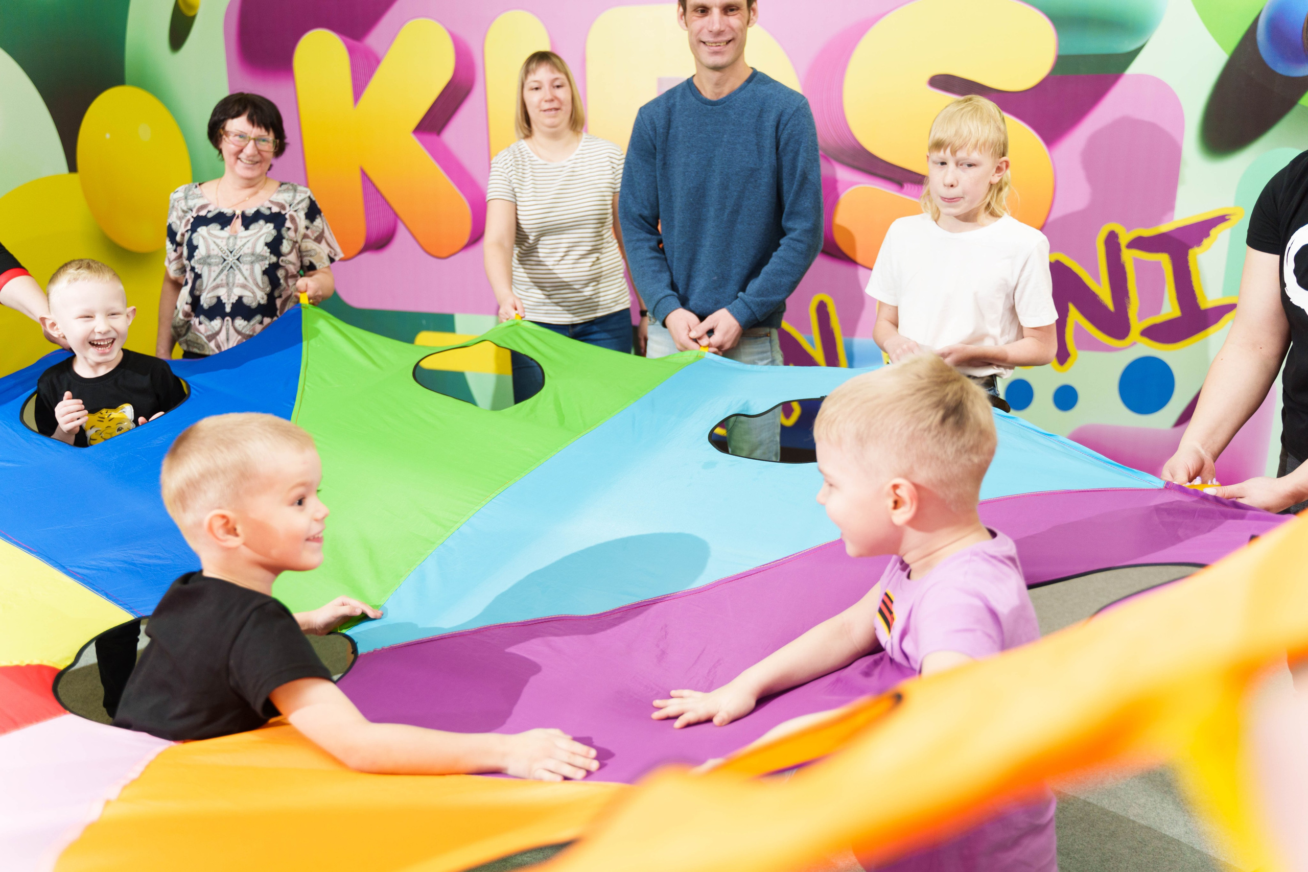 Фотограф на детские праздники. Свадебный и семейный фотограф в Новосибирске Данил Коротких