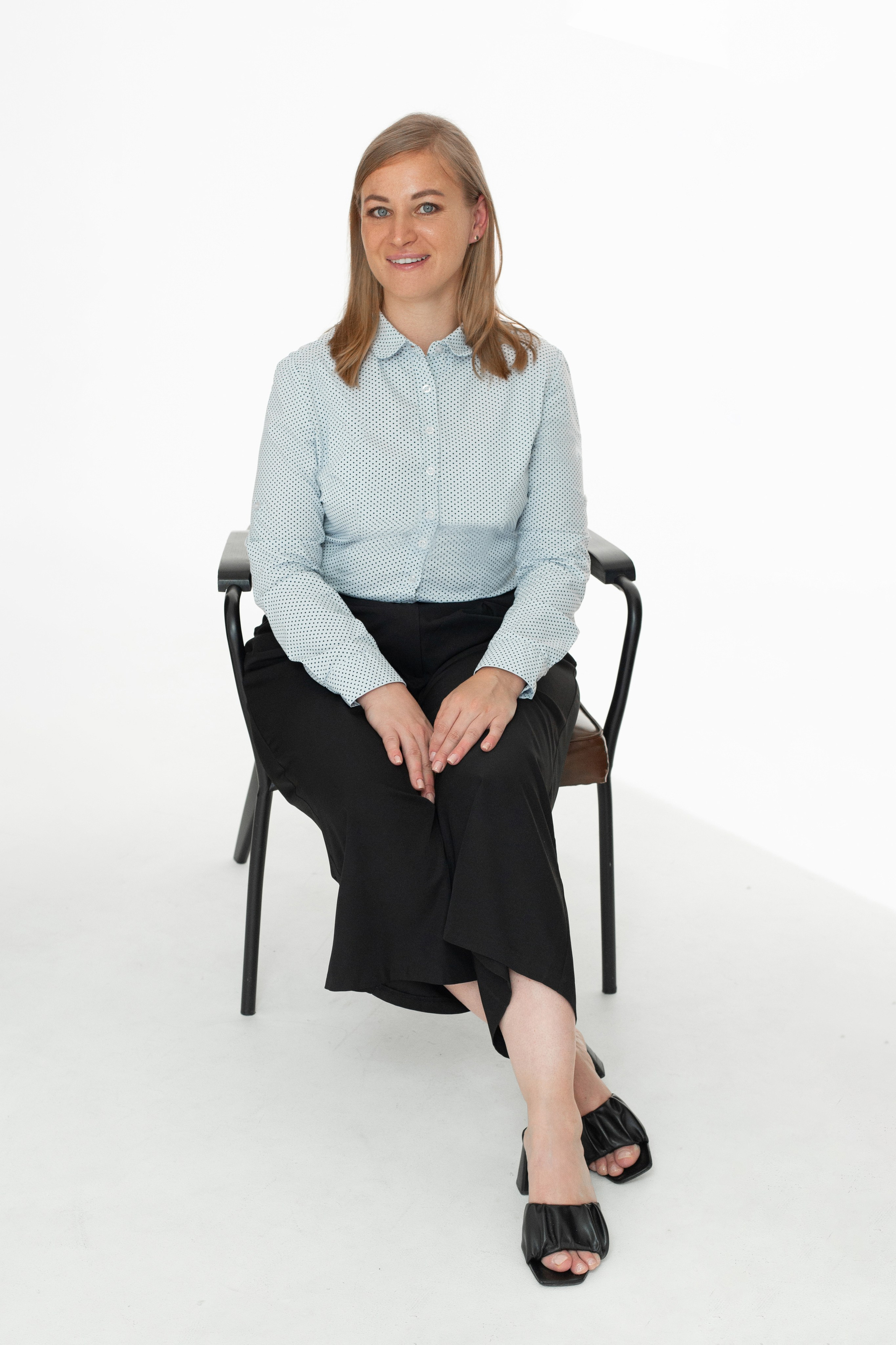 Деловая фотосессия начальника компании по недвижимости — Анастасия. Фотограф Ставрополь Пятигорск Елизавета Дарина