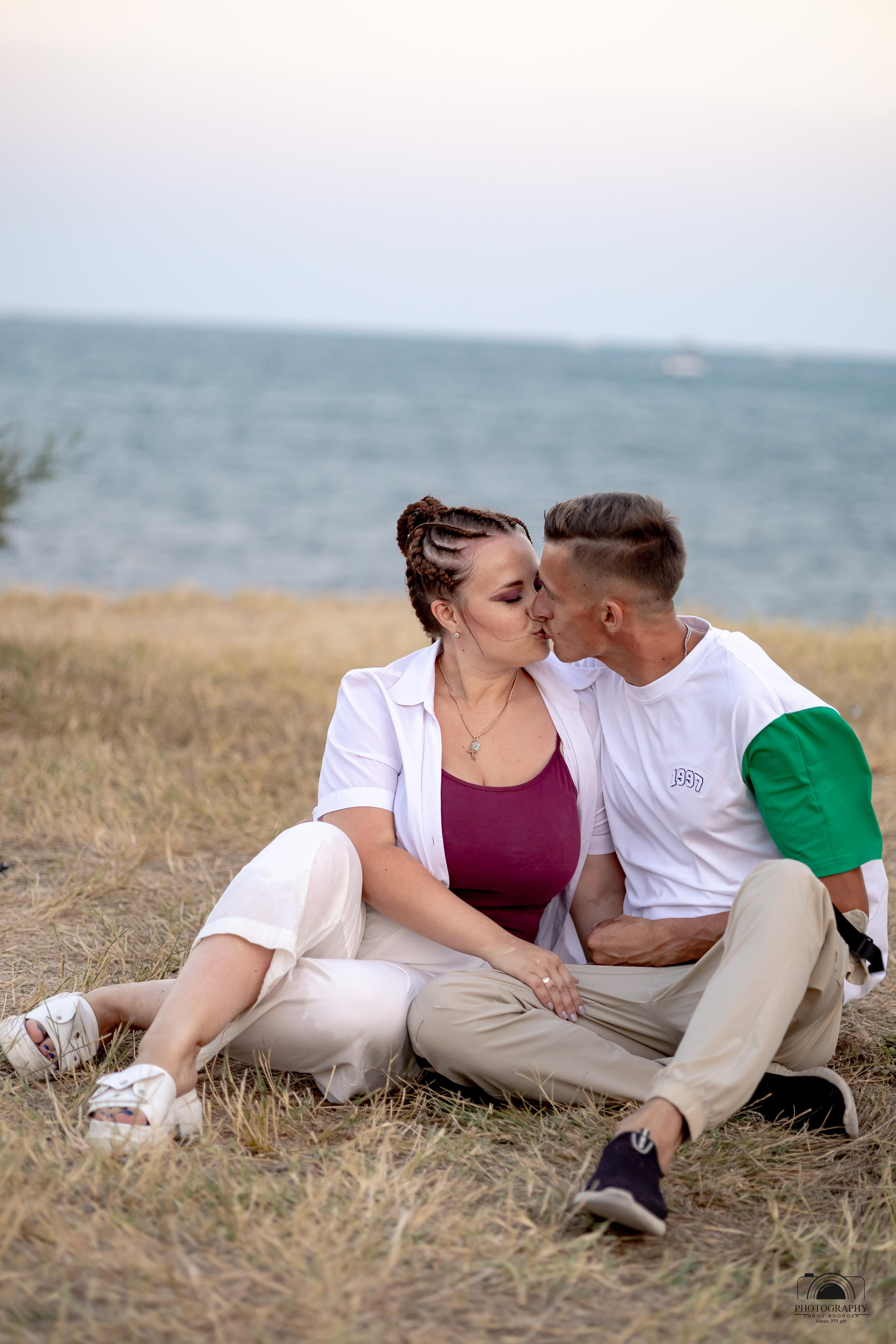 Семейный вечер на берегу моря. Семейный и портретный фотограф в Геленджике Любовь Бодрова