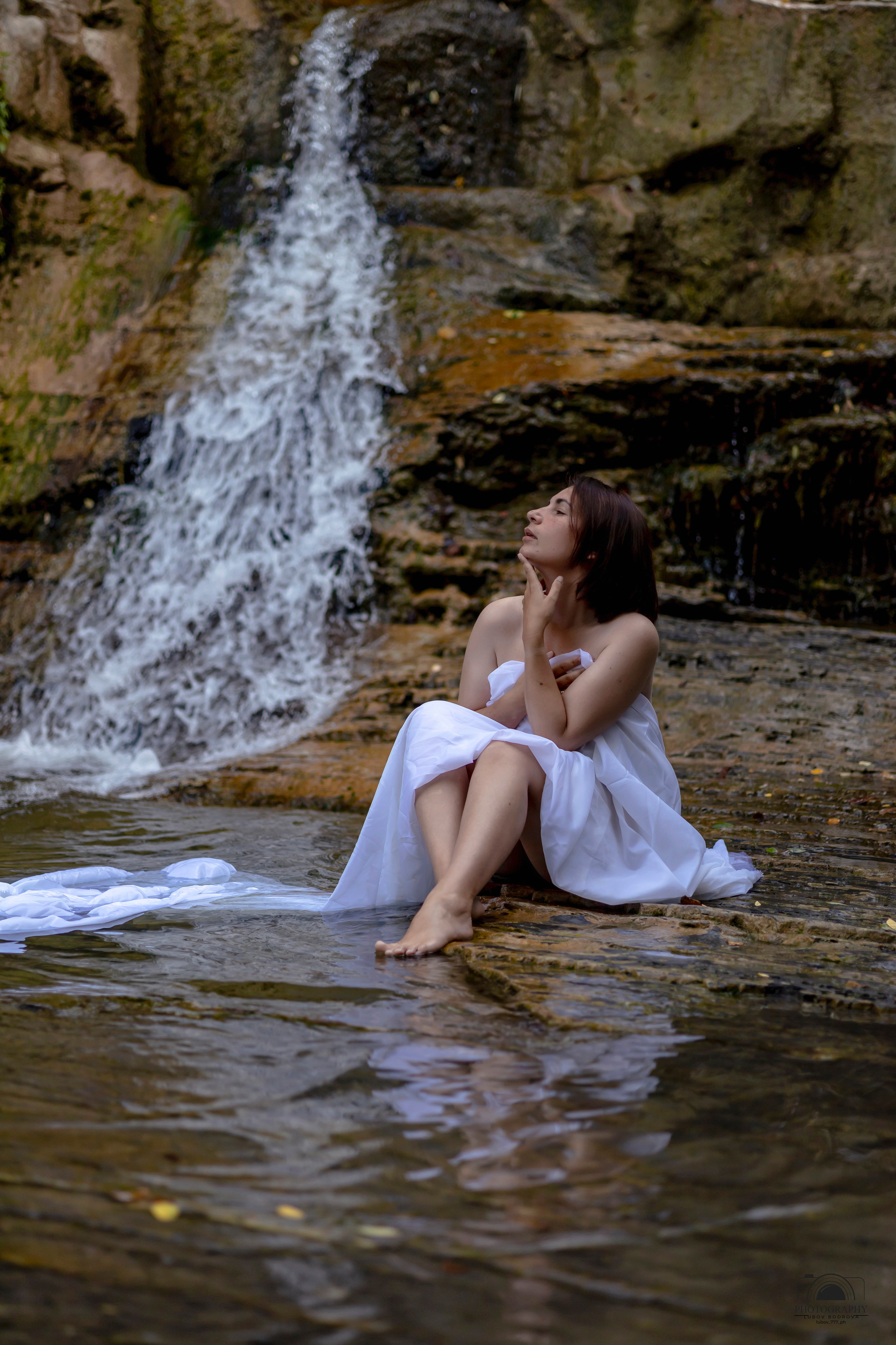 Утро на водопаде. Семейный и портретный фотограф в Геленджике Любовь Бодрова