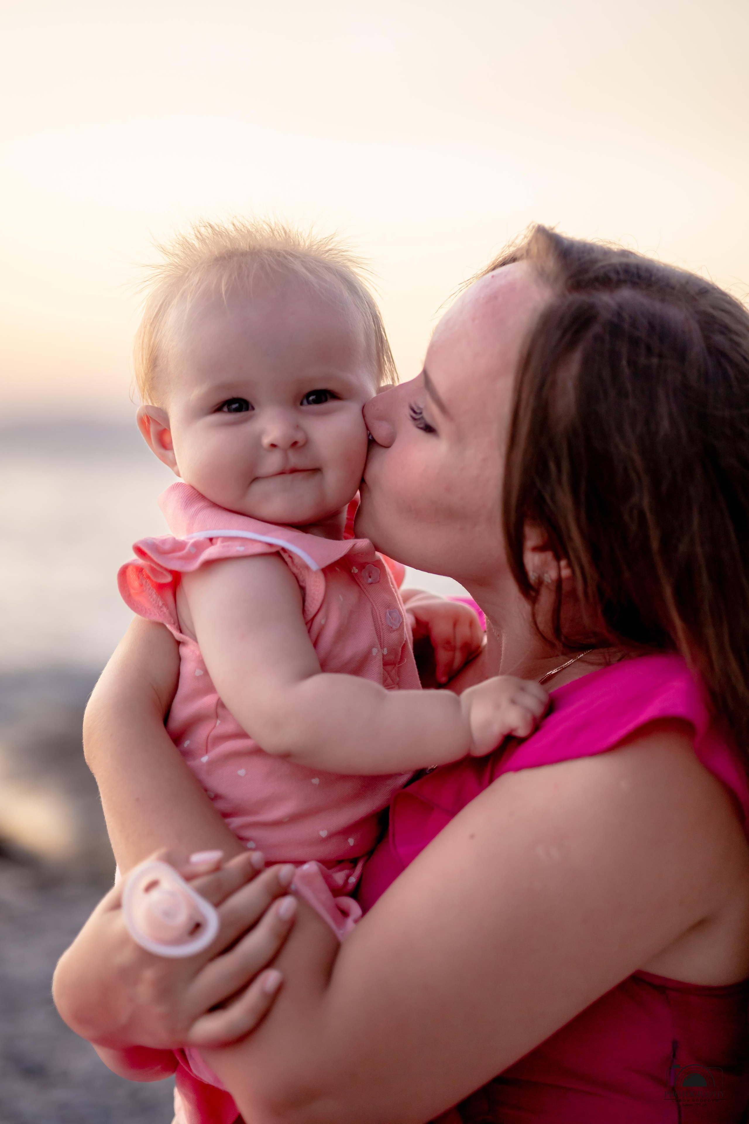 Закат на побережье. Семейный и портретный фотограф в Геленджике Любовь Бодрова