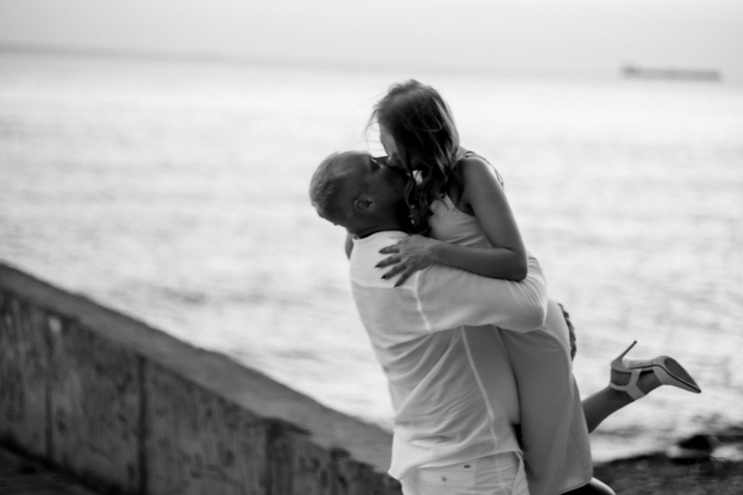 Красивая история любви на побережье Черного моря. Семейный и портретный фотограф в Геленджике Любовь Бодрова