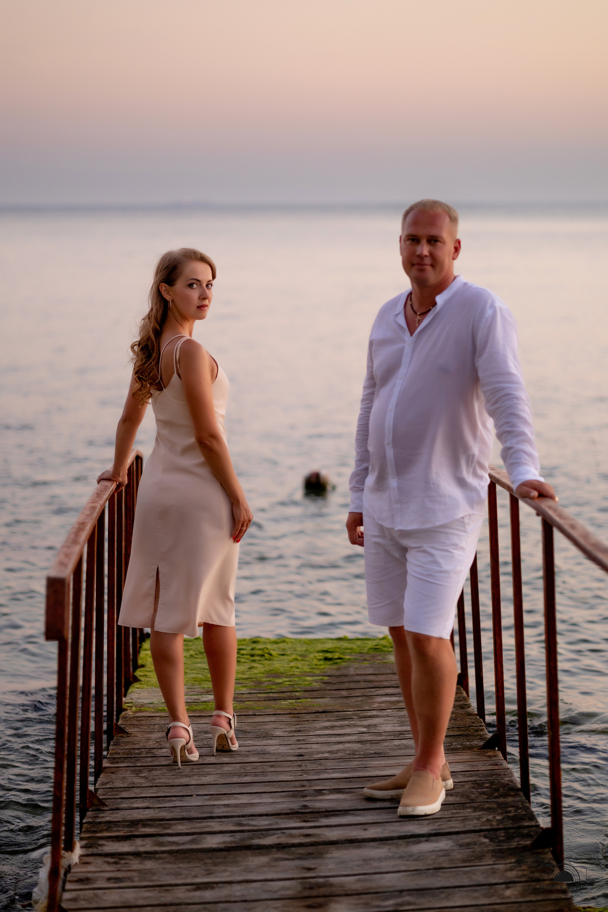 Красивая история любви на побережье Черного моря. Семейный и портретный фотограф в Геленджике Любовь Бодрова