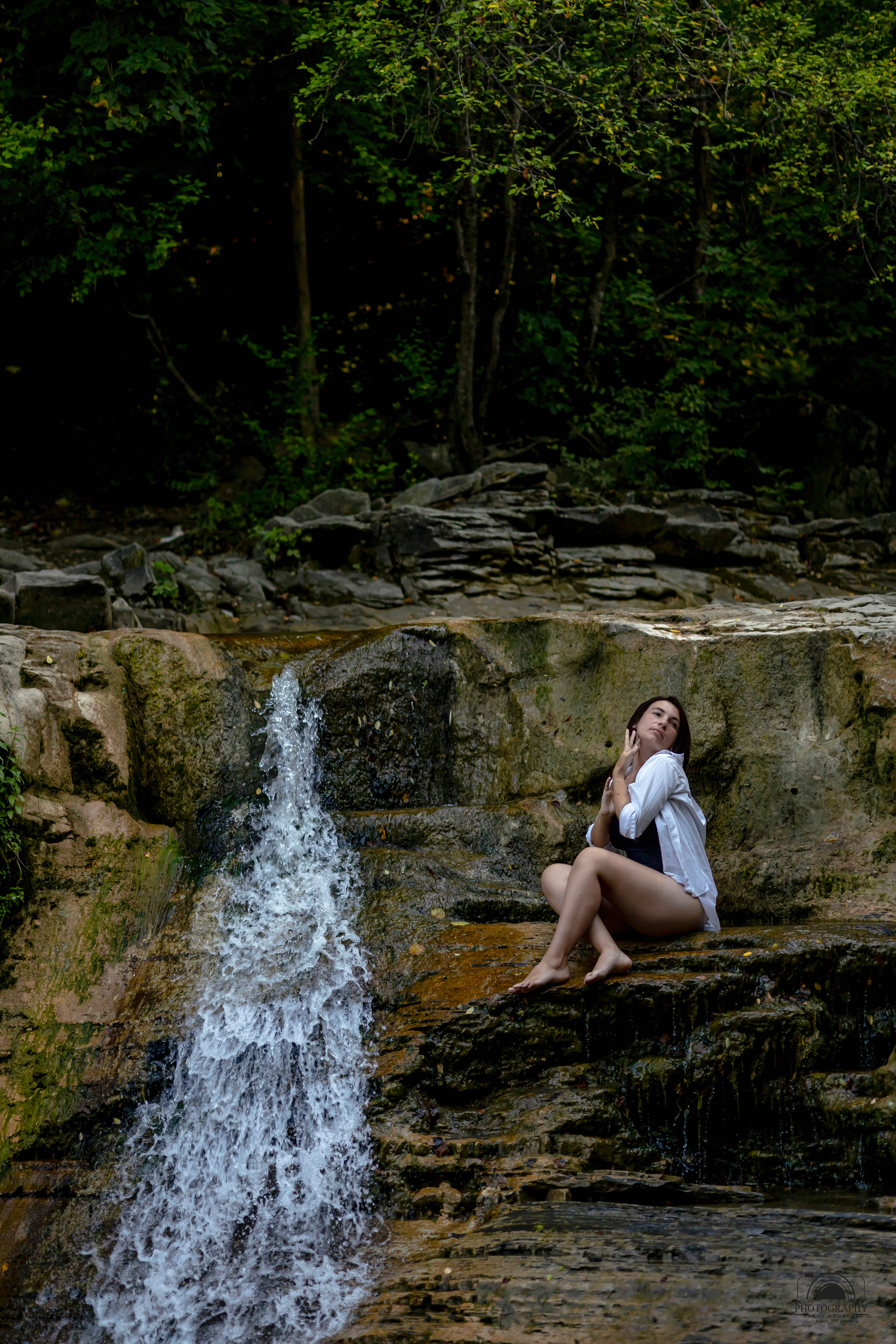 Утро на водопаде. Семейный и портретный фотограф в Геленджике Любовь Бодрова