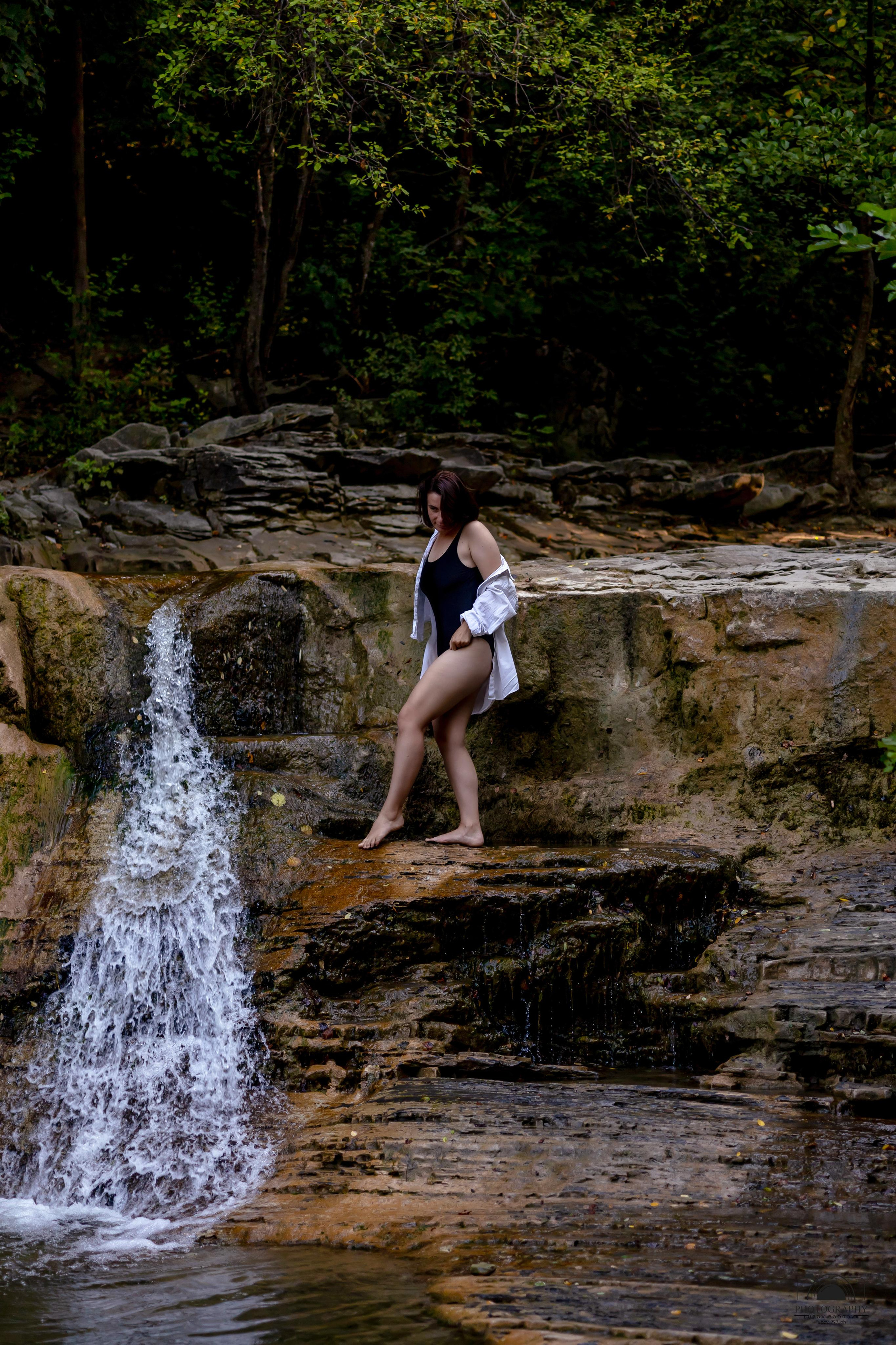 Утро на водопаде. Семейный и портретный фотограф в Геленджике Любовь Бодрова