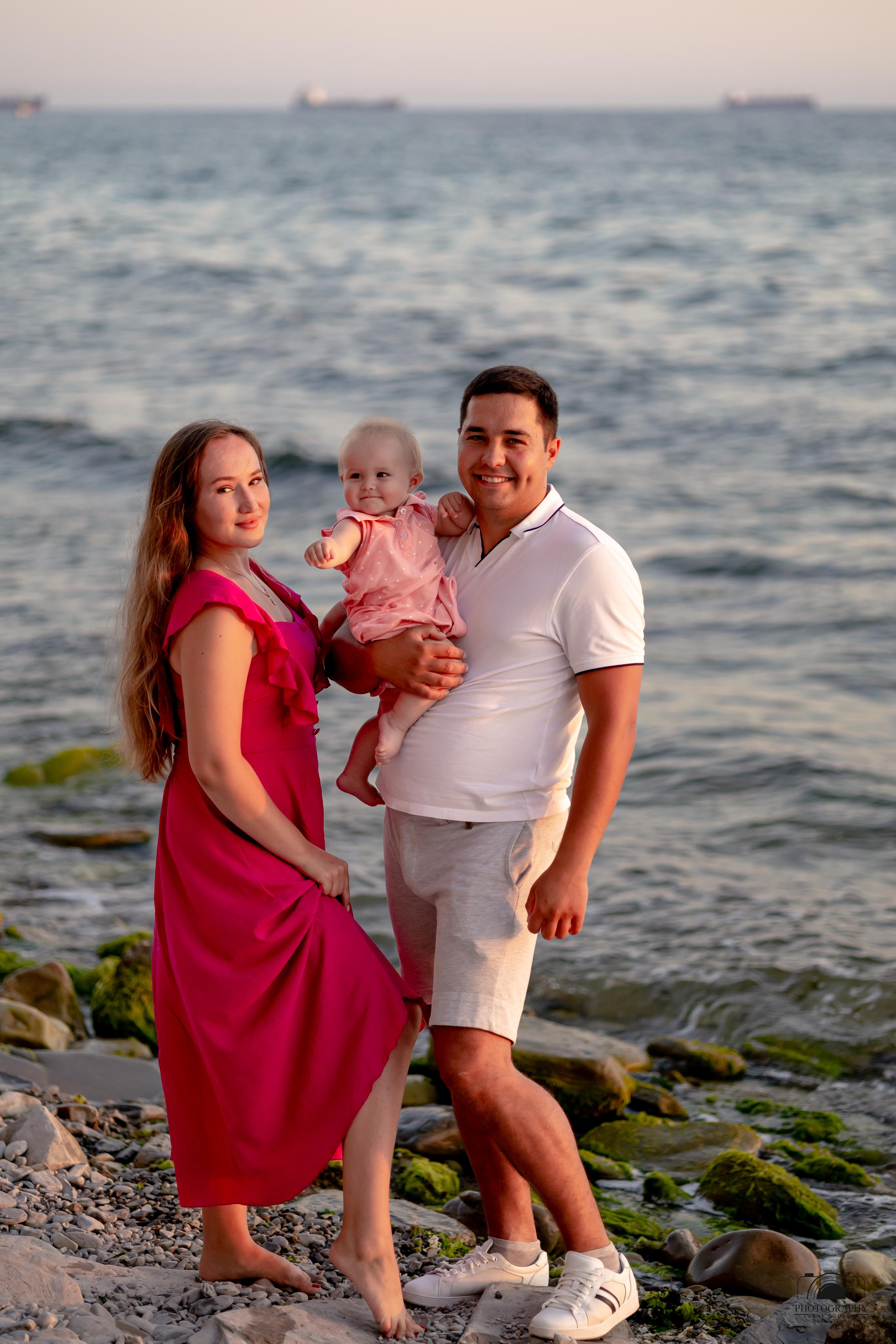 Закат на побережье. Семейный и портретный фотограф в Геленджике Любовь Бодрова