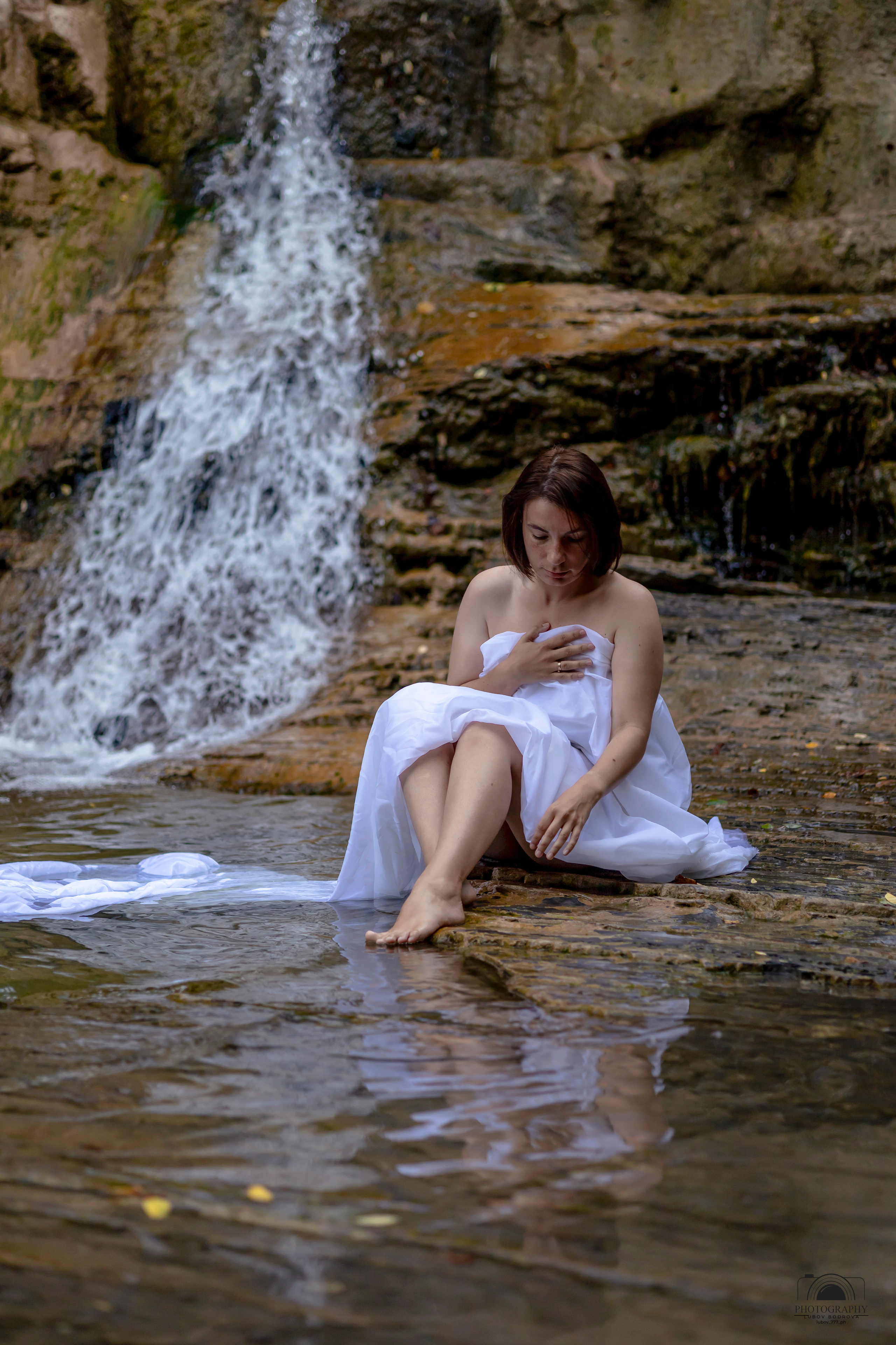 Утро на водопаде. Семейный и портретный фотограф в Геленджике Любовь Бодрова