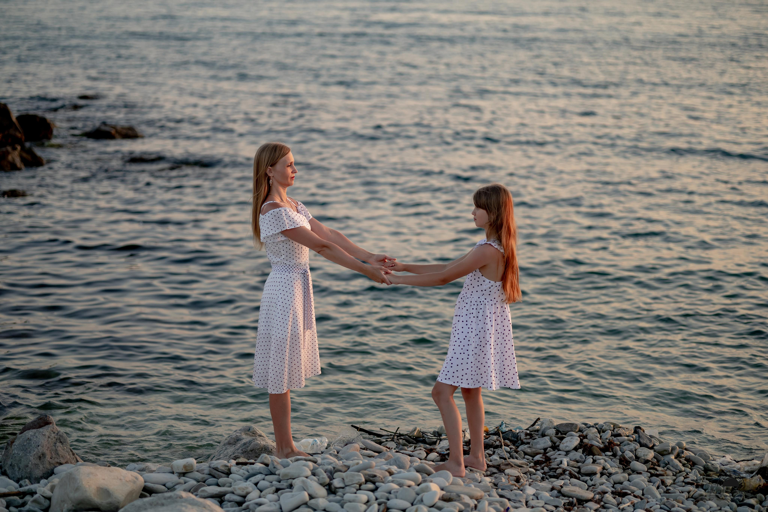 Елена с дочерью Анастасией. Семейный и портретный фотограф в Геленджике Любовь Бодрова