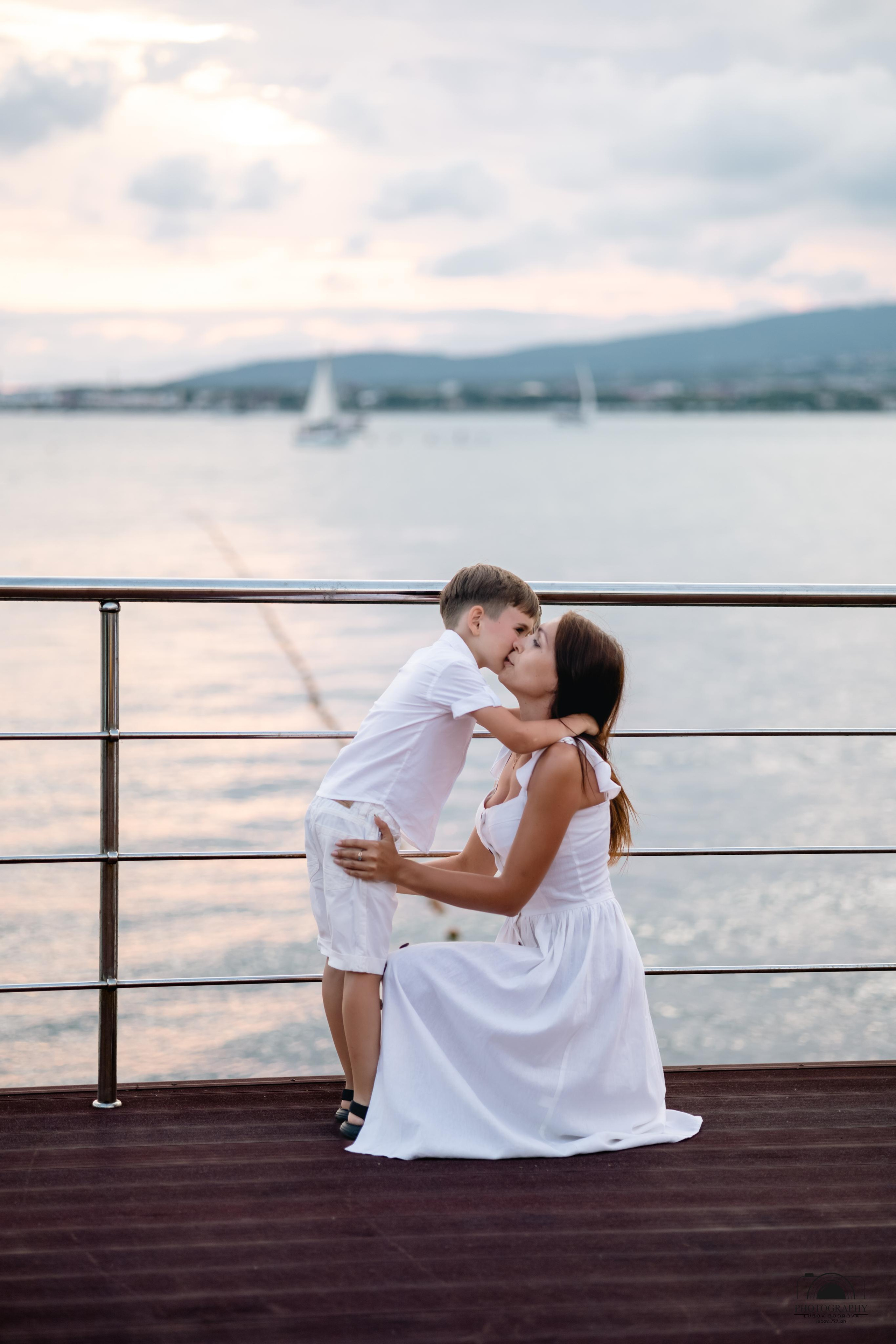 Светлана с сыном Никитой. Семейный и портретный фотограф в Геленджике Любовь Бодрова