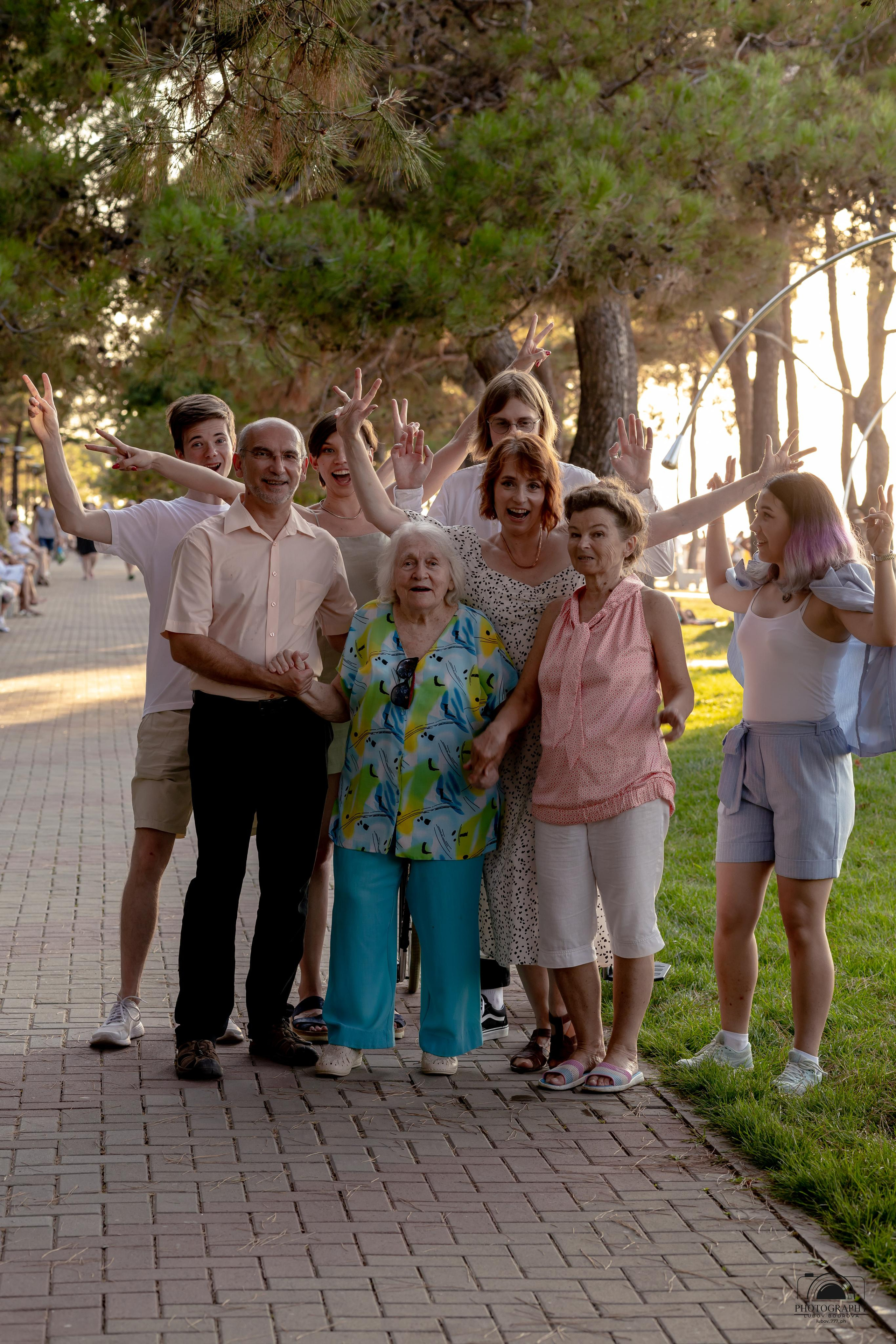 История одного вечера большой семьи. Семейный и портретный фотограф в Геленджике Любовь Бодрова